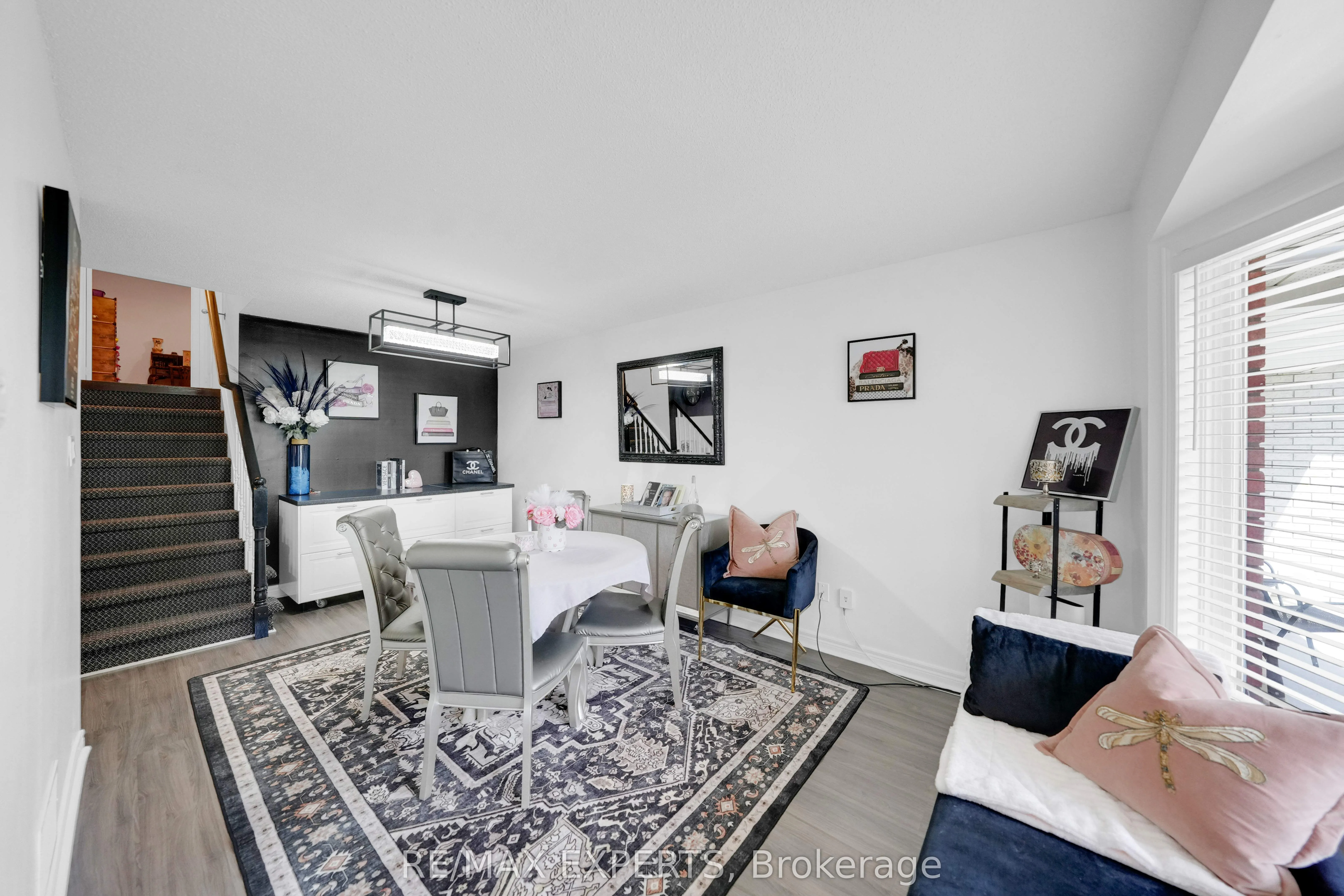 83 Gray Avenue