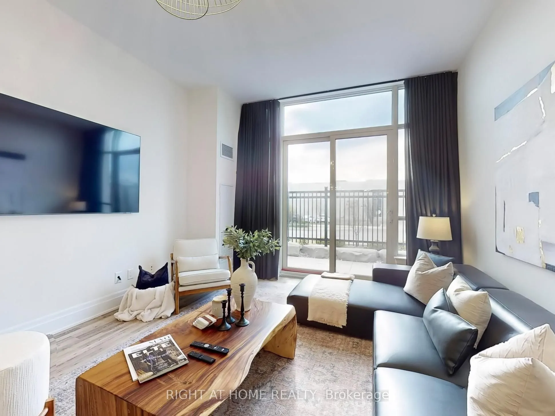 9075 Jane Street #106