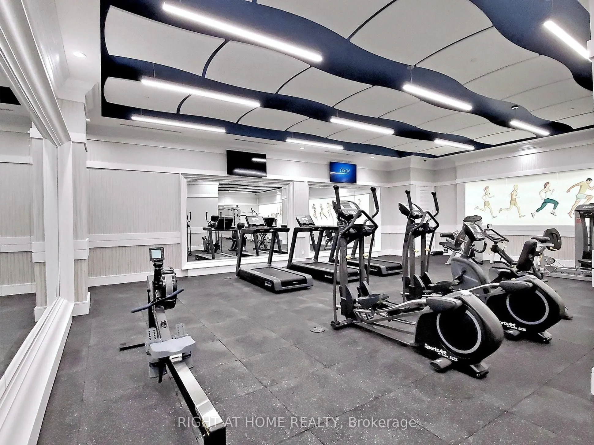 9075 Jane Street #106