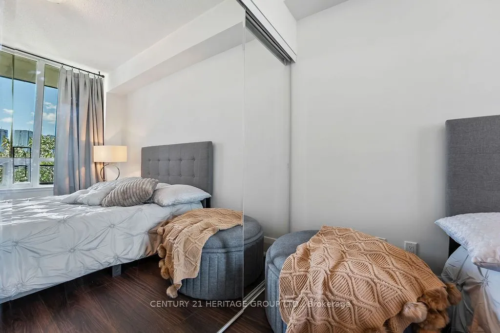 85 North Park Road, #406