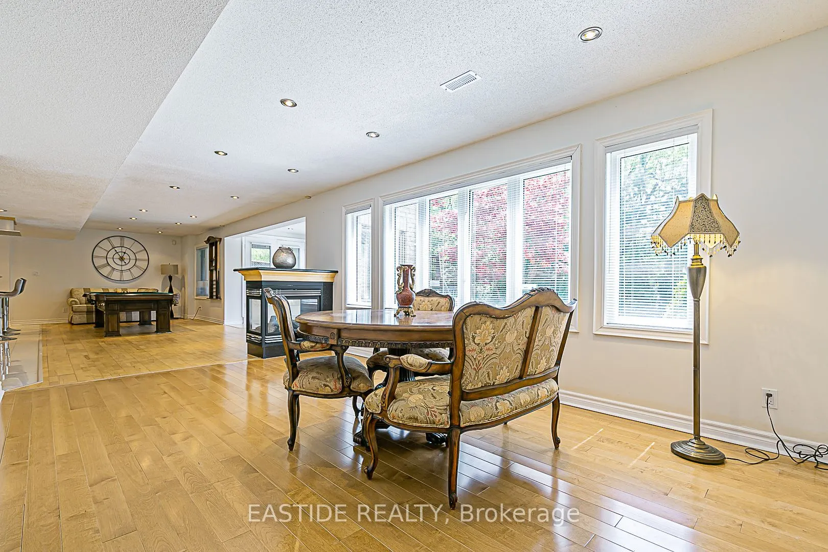 27 Brimwood Crescent