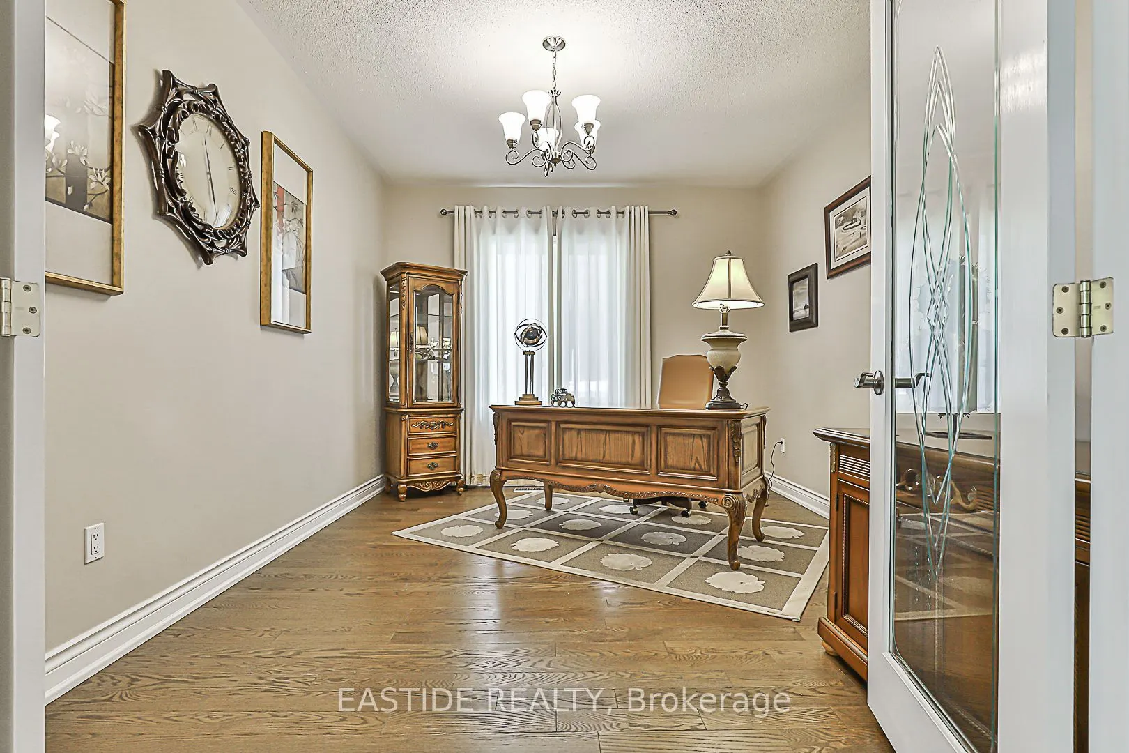 27 Brimwood Crescent