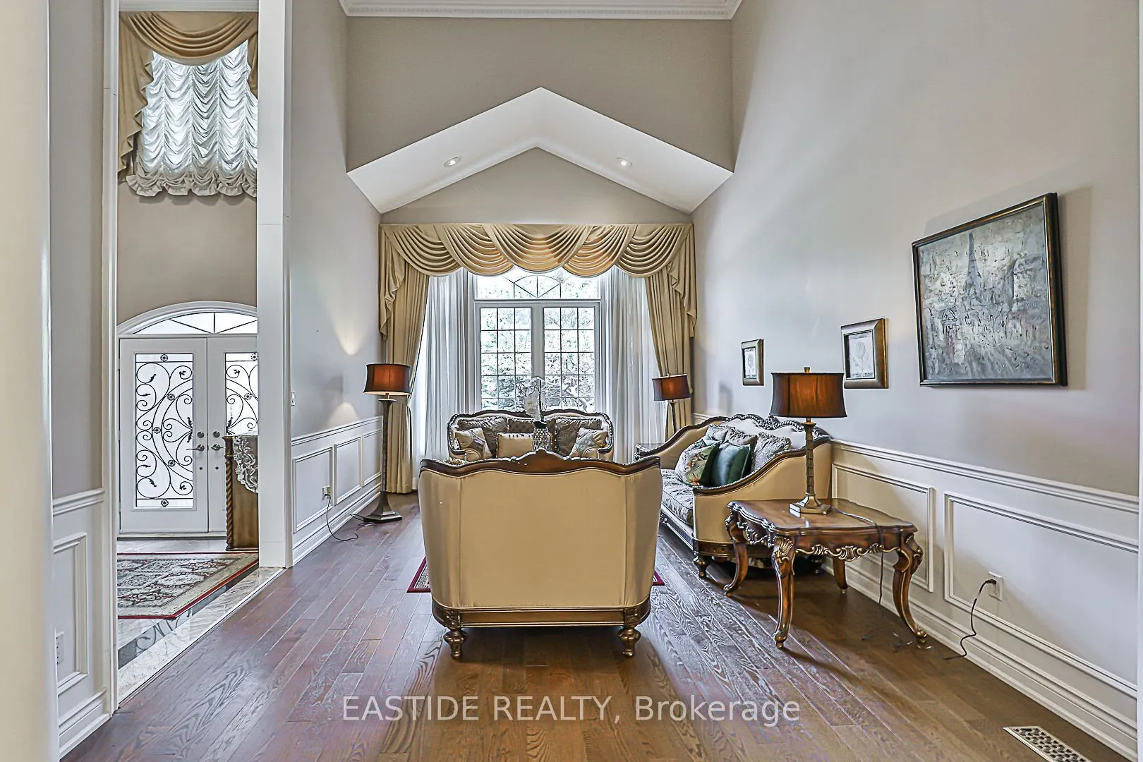 27 Brimwood Crescent