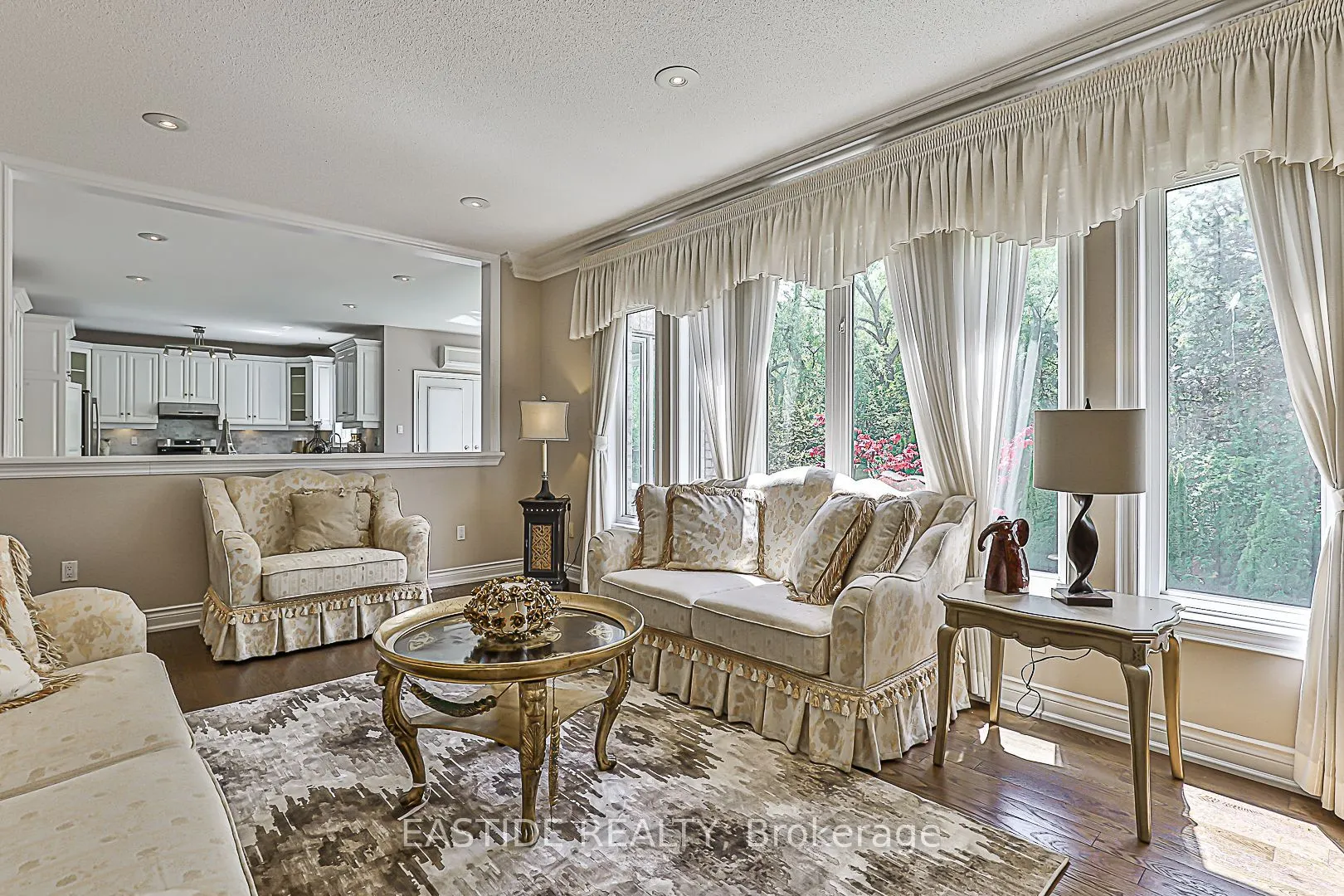 27 Brimwood Crescent