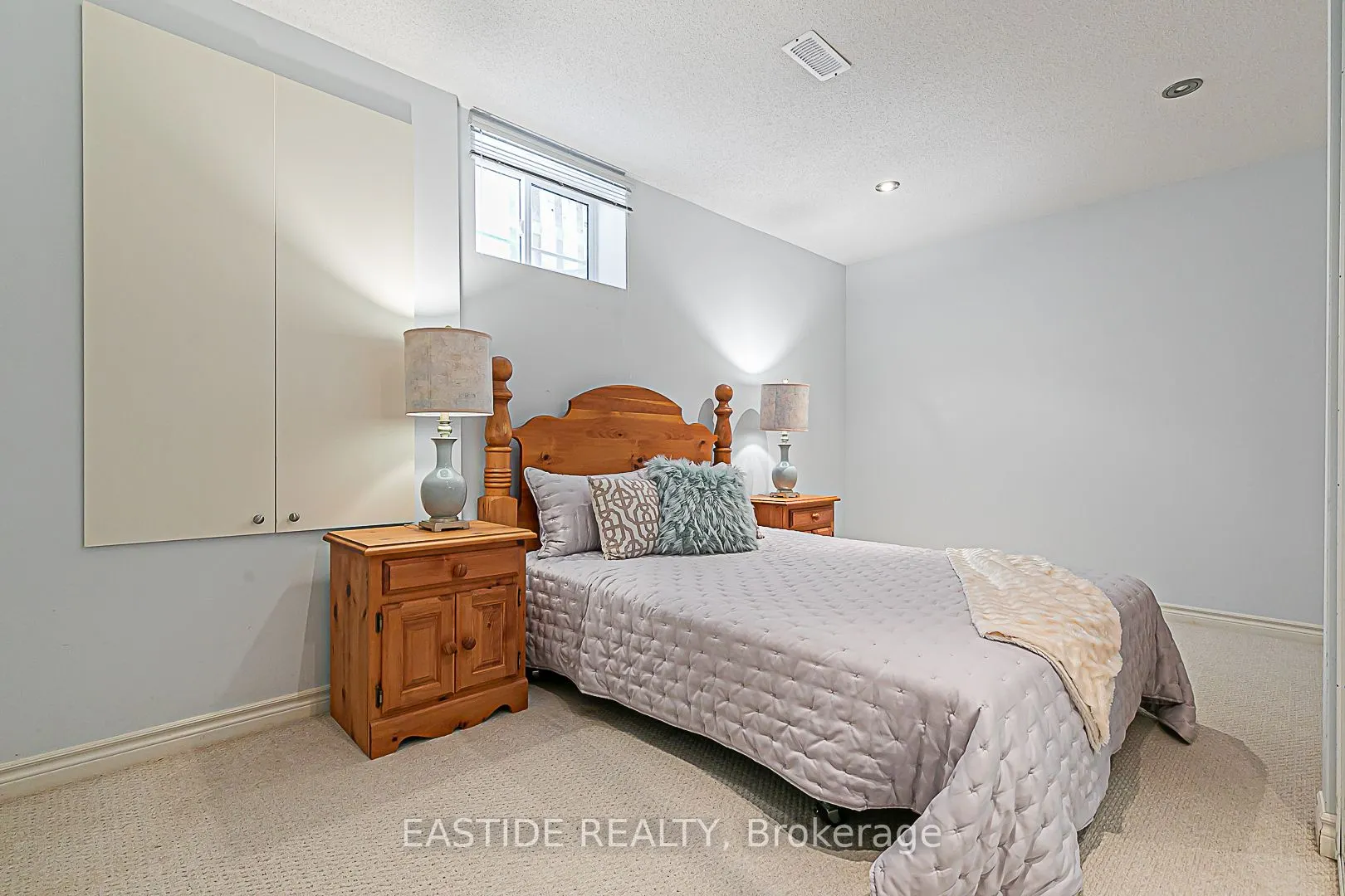 27 Brimwood Crescent