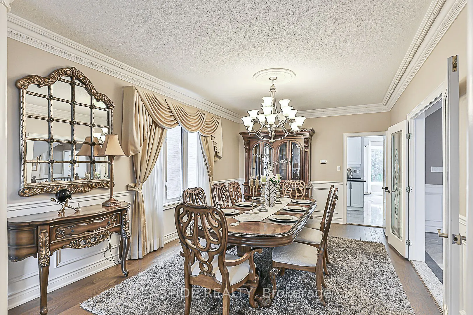 27 Brimwood Crescent