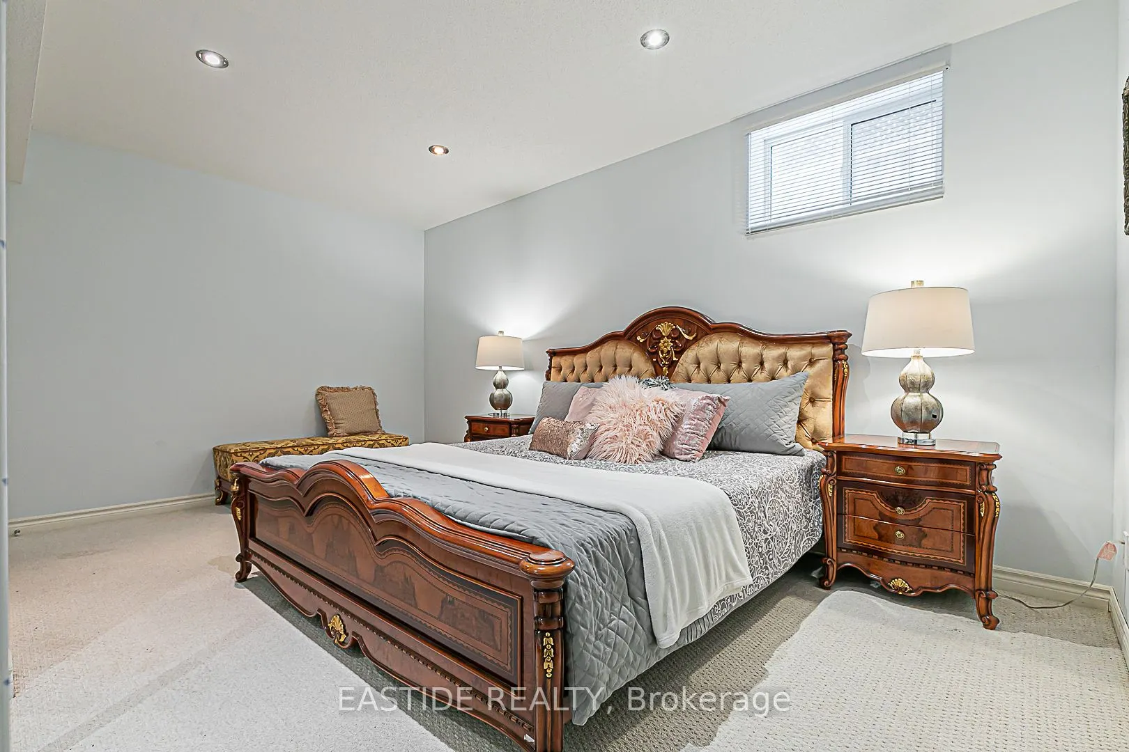 27 Brimwood Crescent