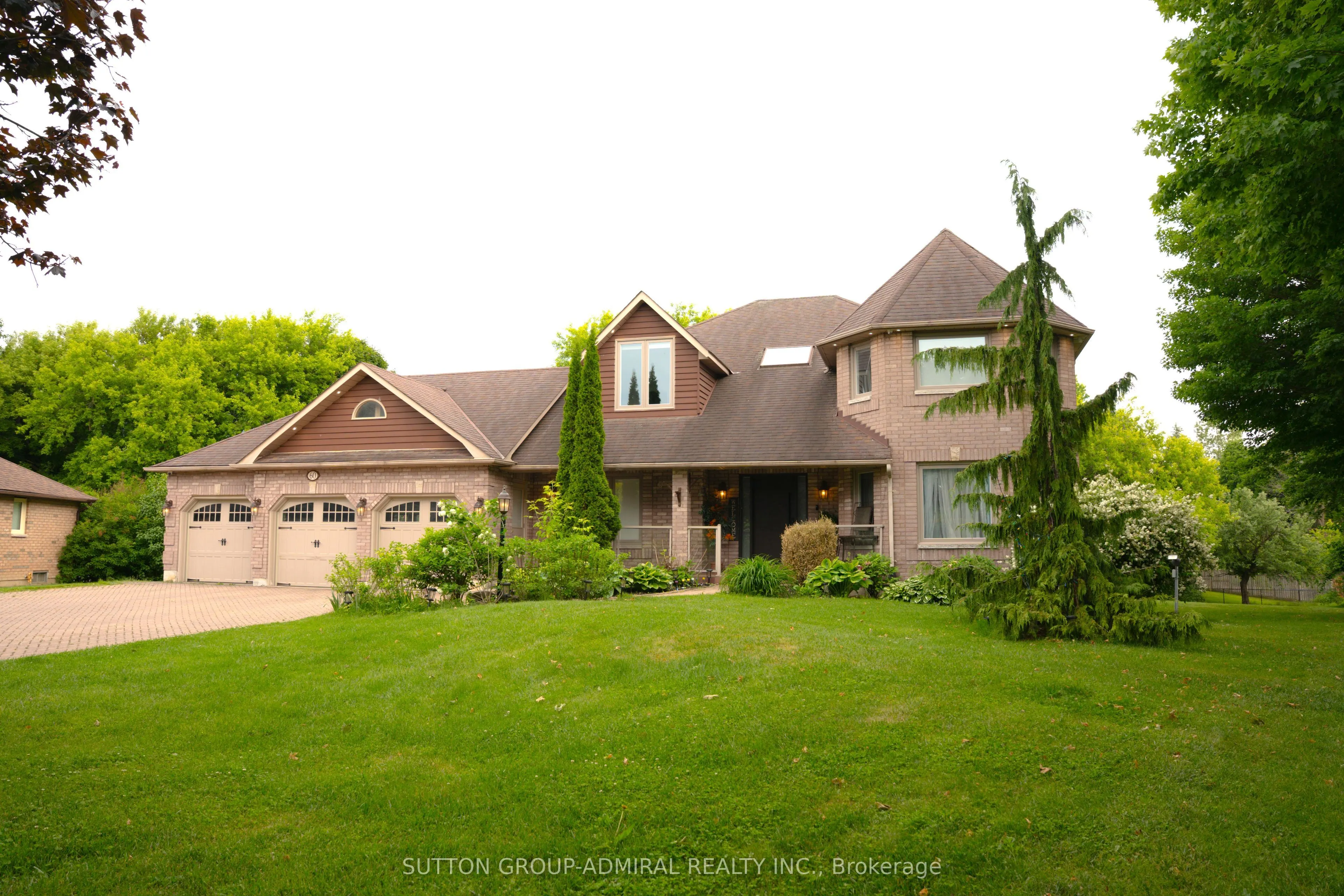 60 Maple Way