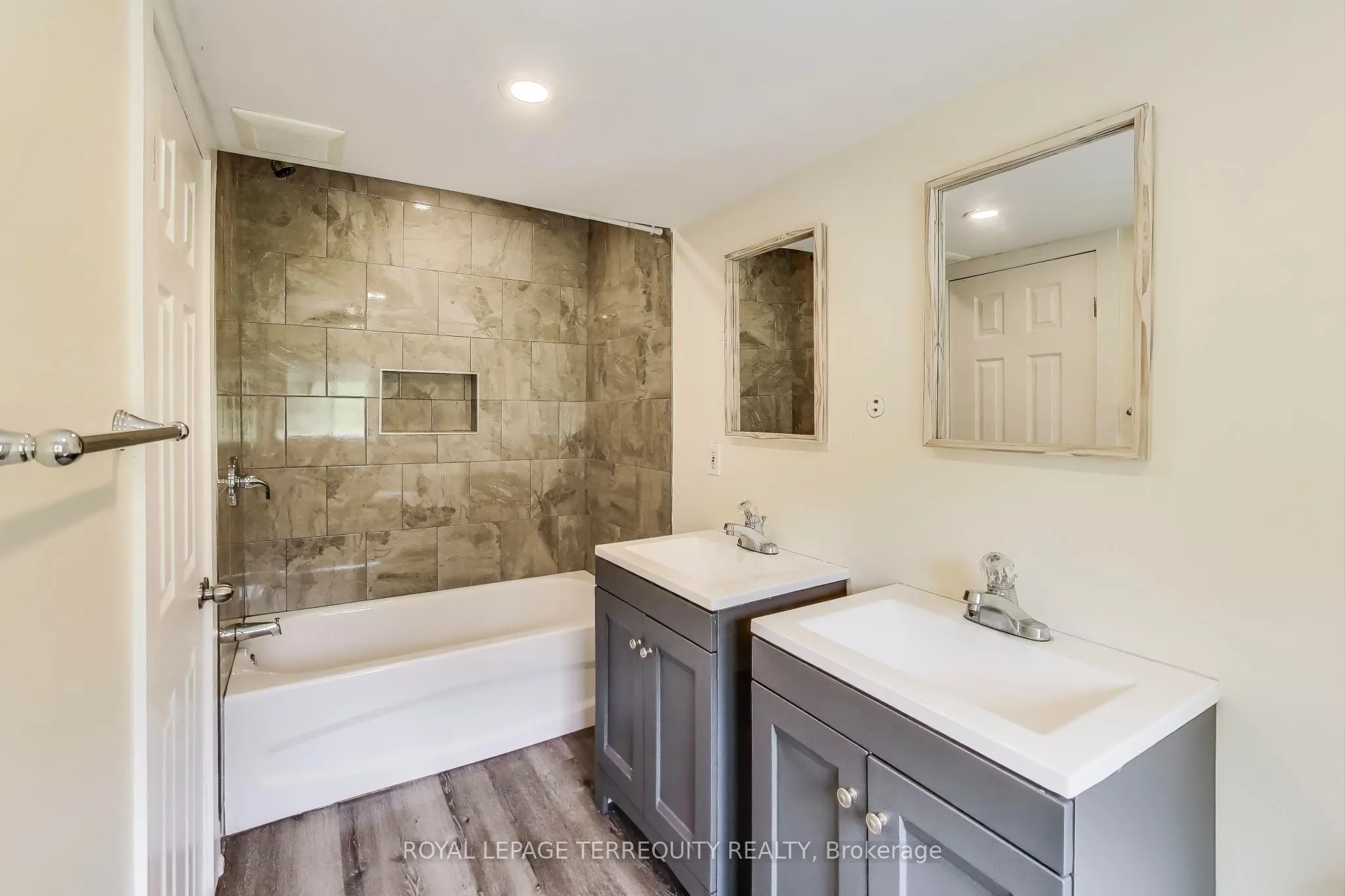 3251 Ravenshoe Road