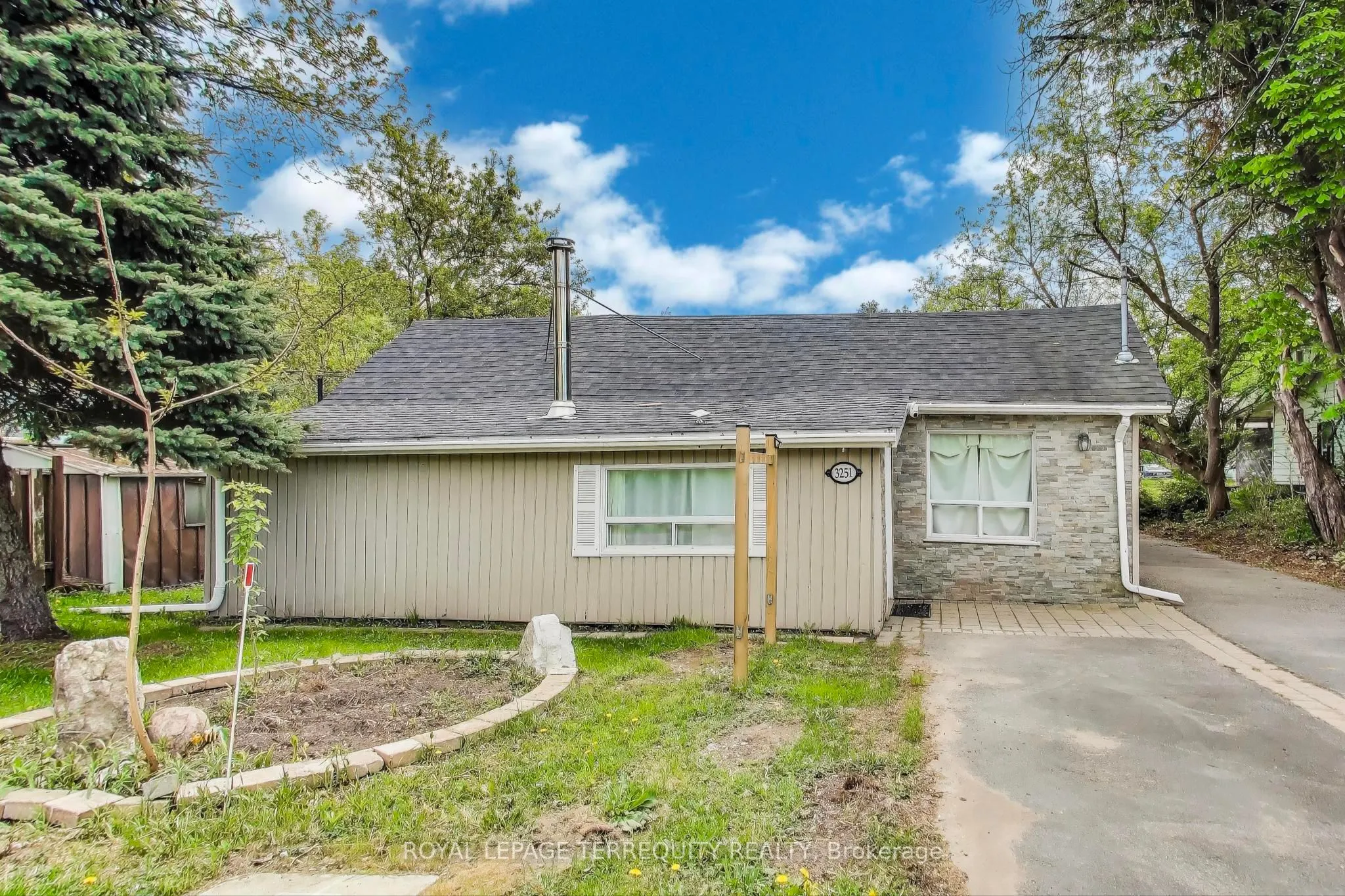 3251 Ravenshoe Road