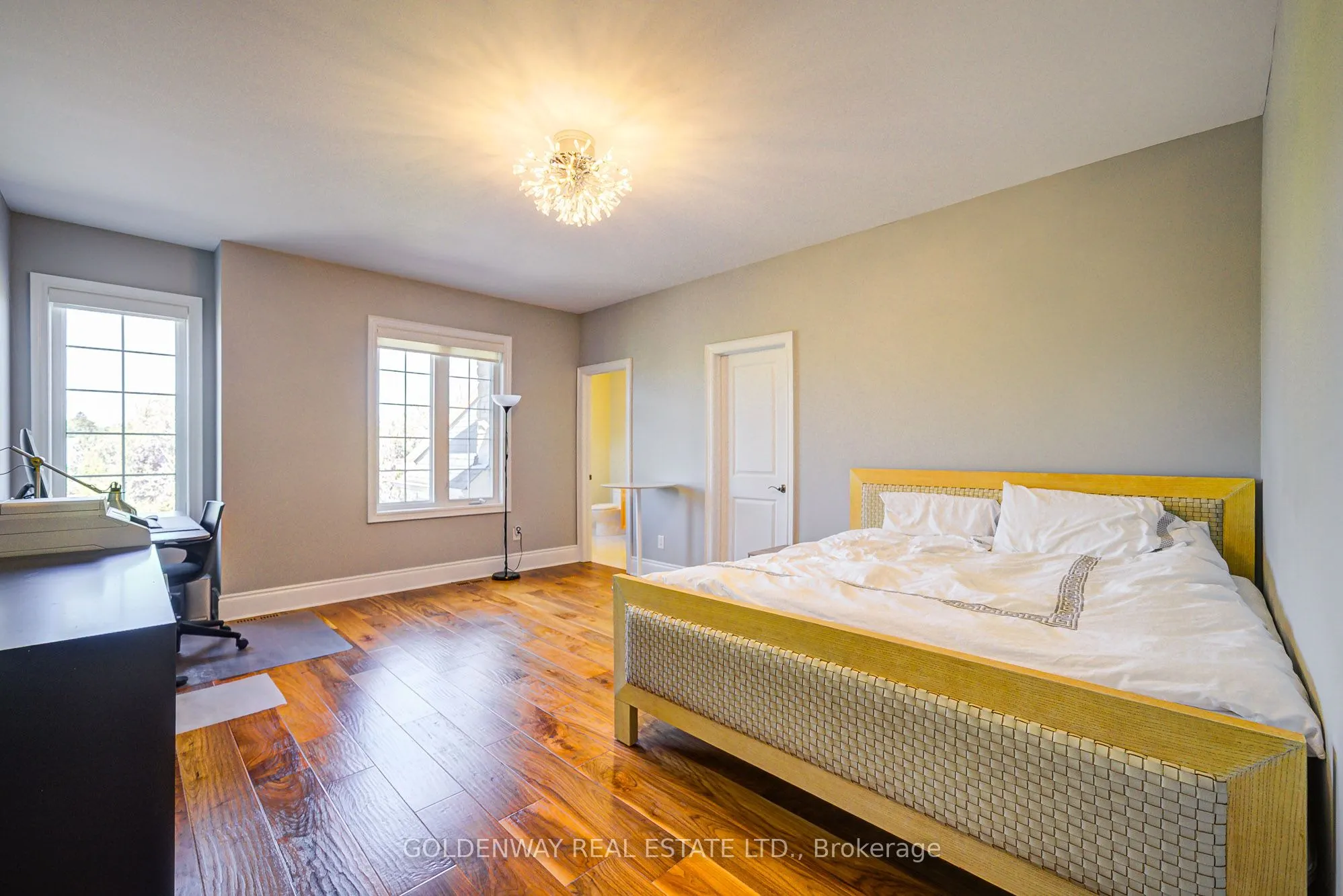229 Hunterwood Chase
