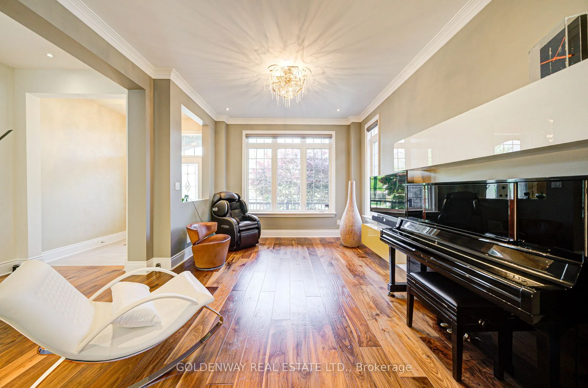 229 Hunterwood Chase
