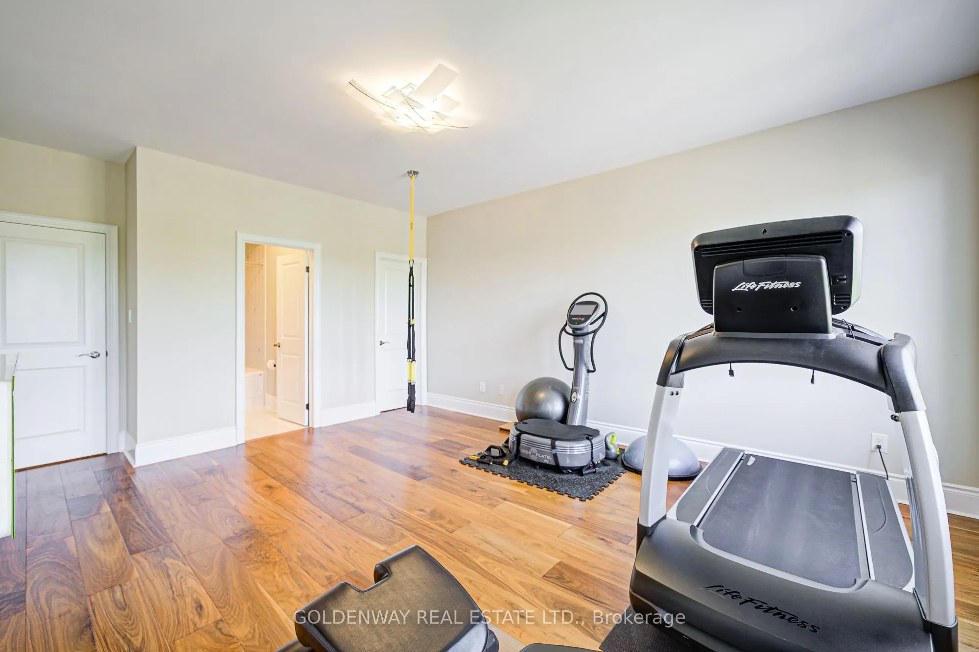 229 Hunterwood Chase