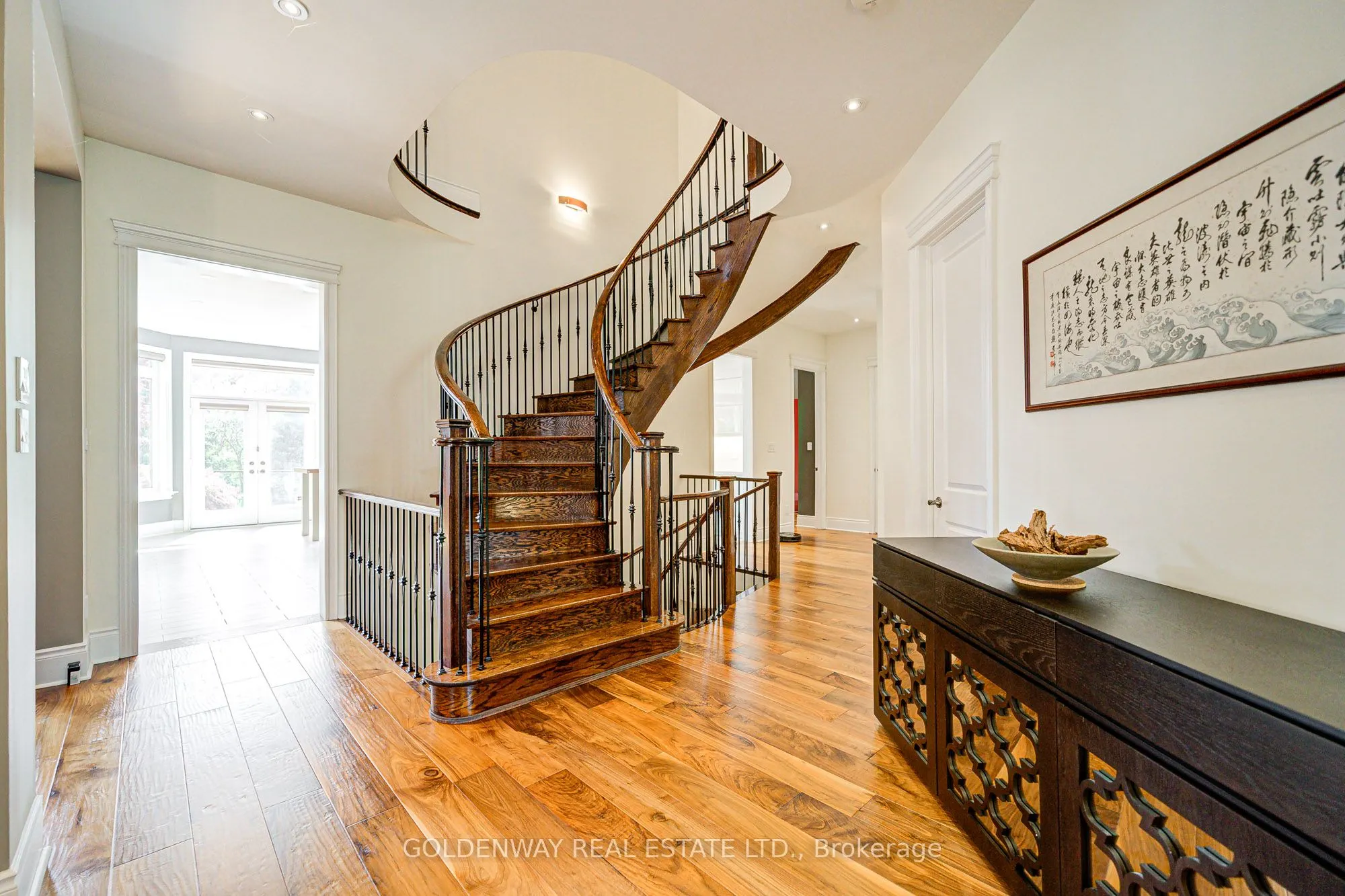 229 Hunterwood Chase