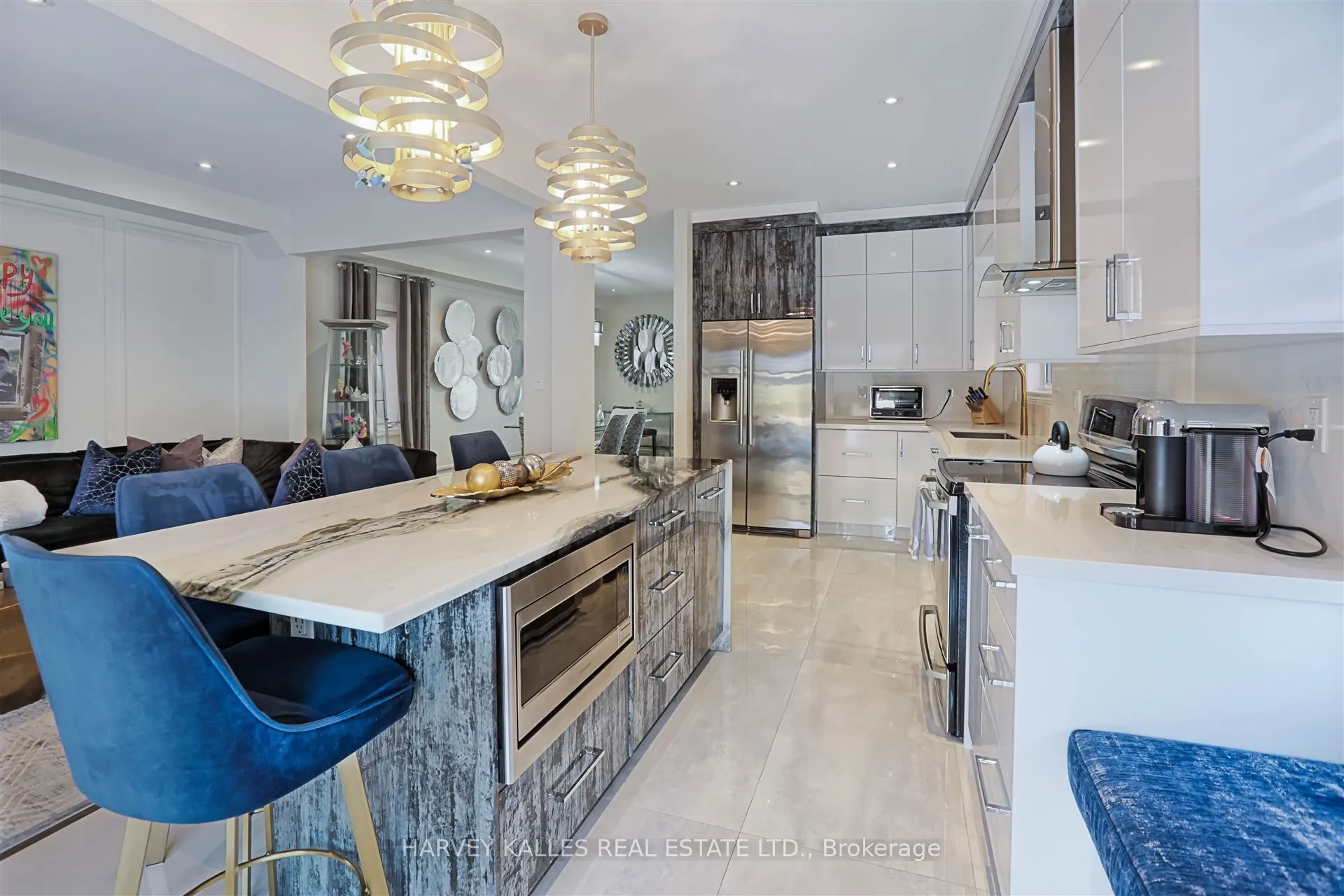 36 Canyon Gate Crescent