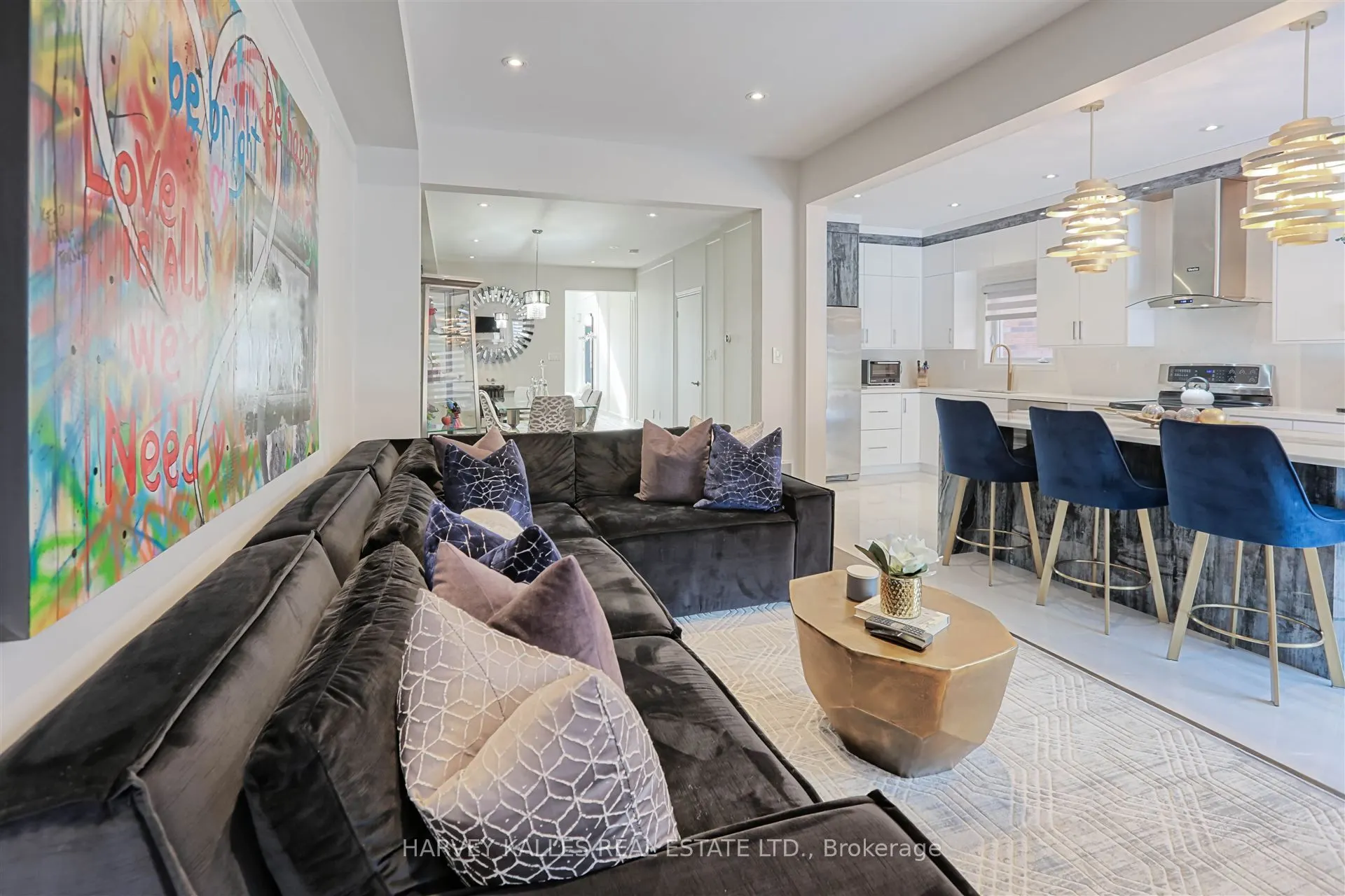 36 Canyon Gate Crescent