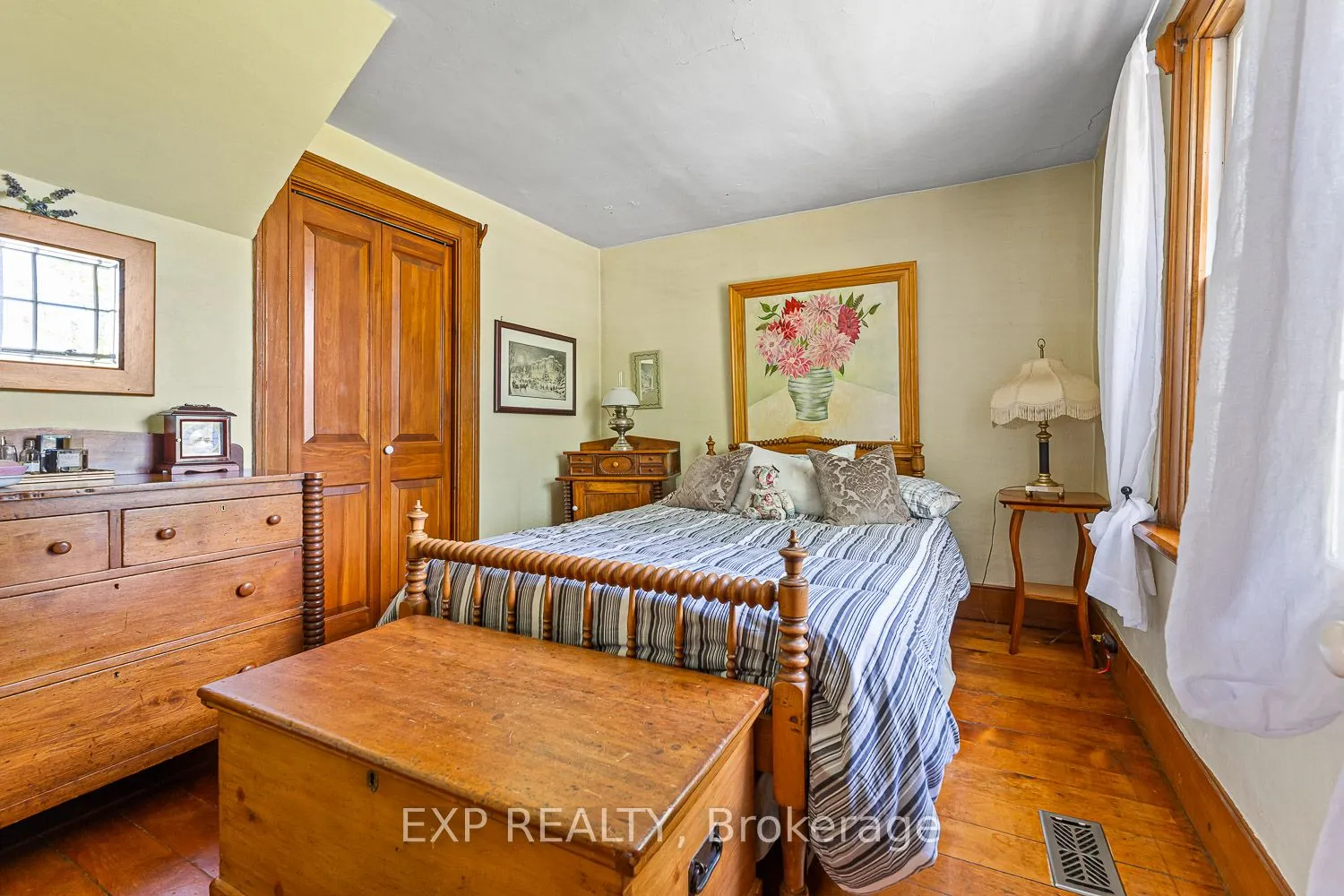 3012 Concession 8 Road