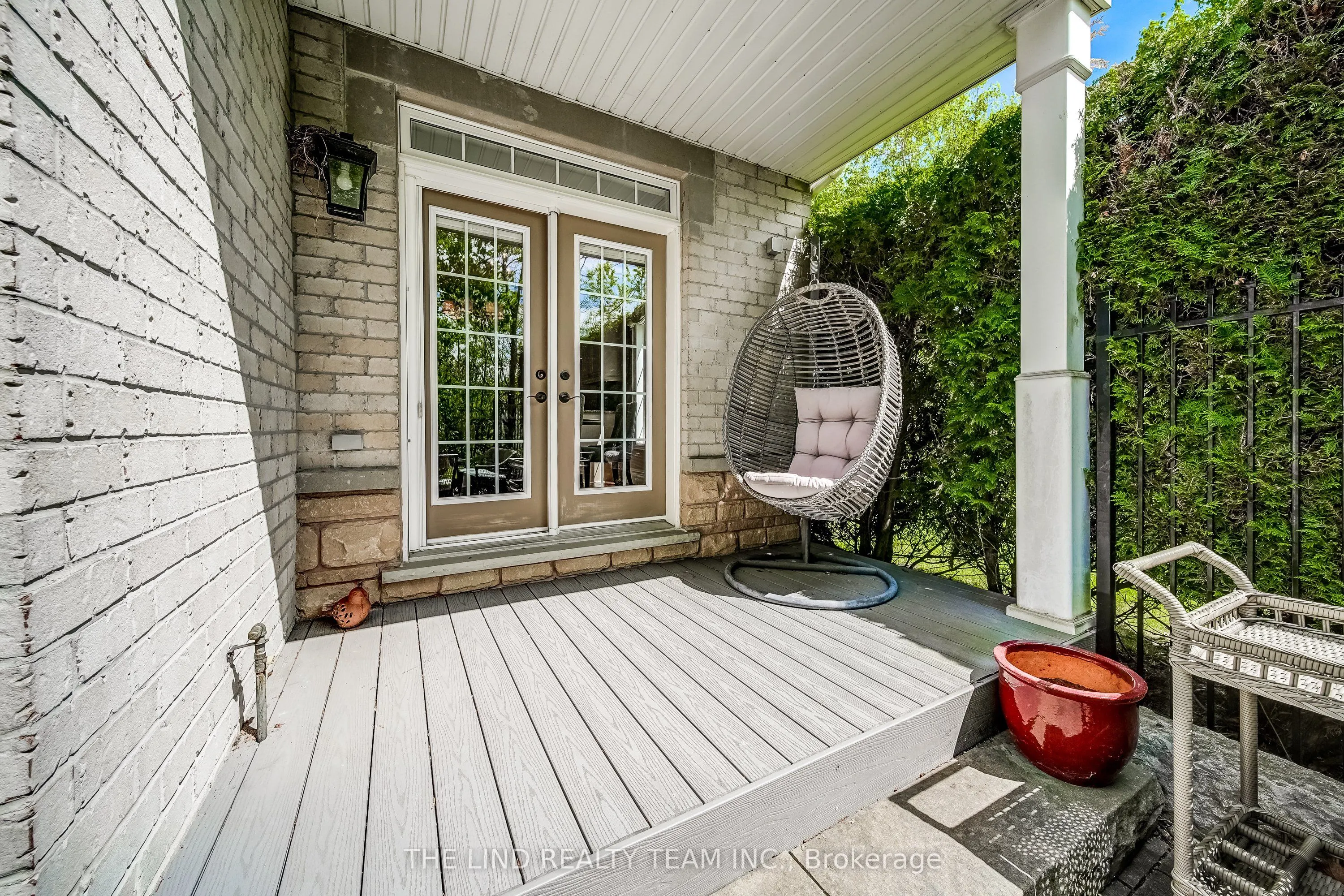 88 Stonecliffe Crescent, #22