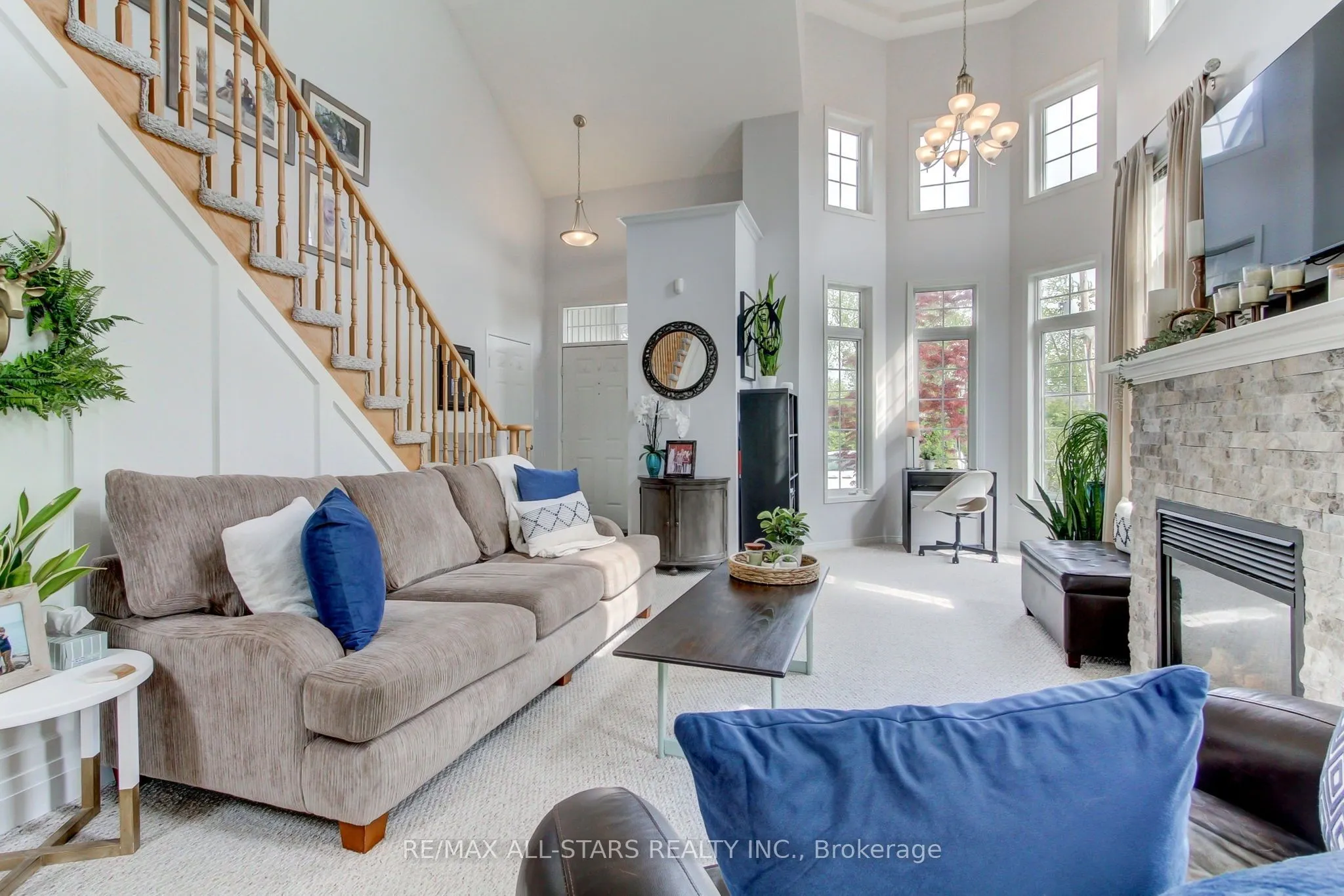1903 Metro Road N