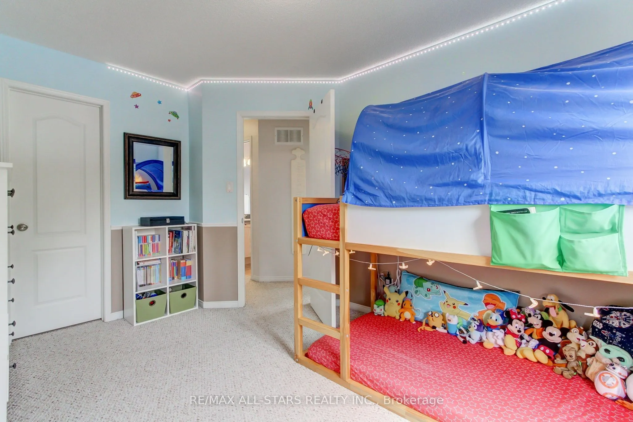 1903 Metro Road N