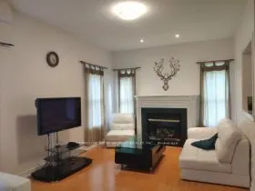 15 Albert Baily Way, #49