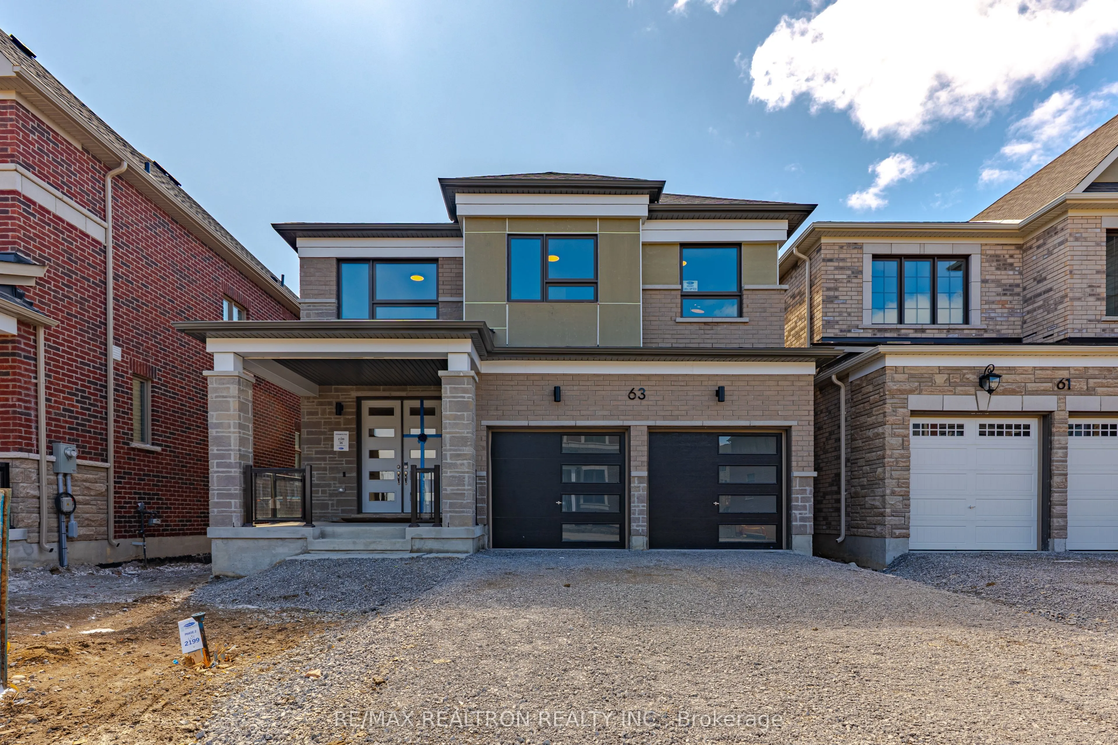 63 Greenridge Crescent