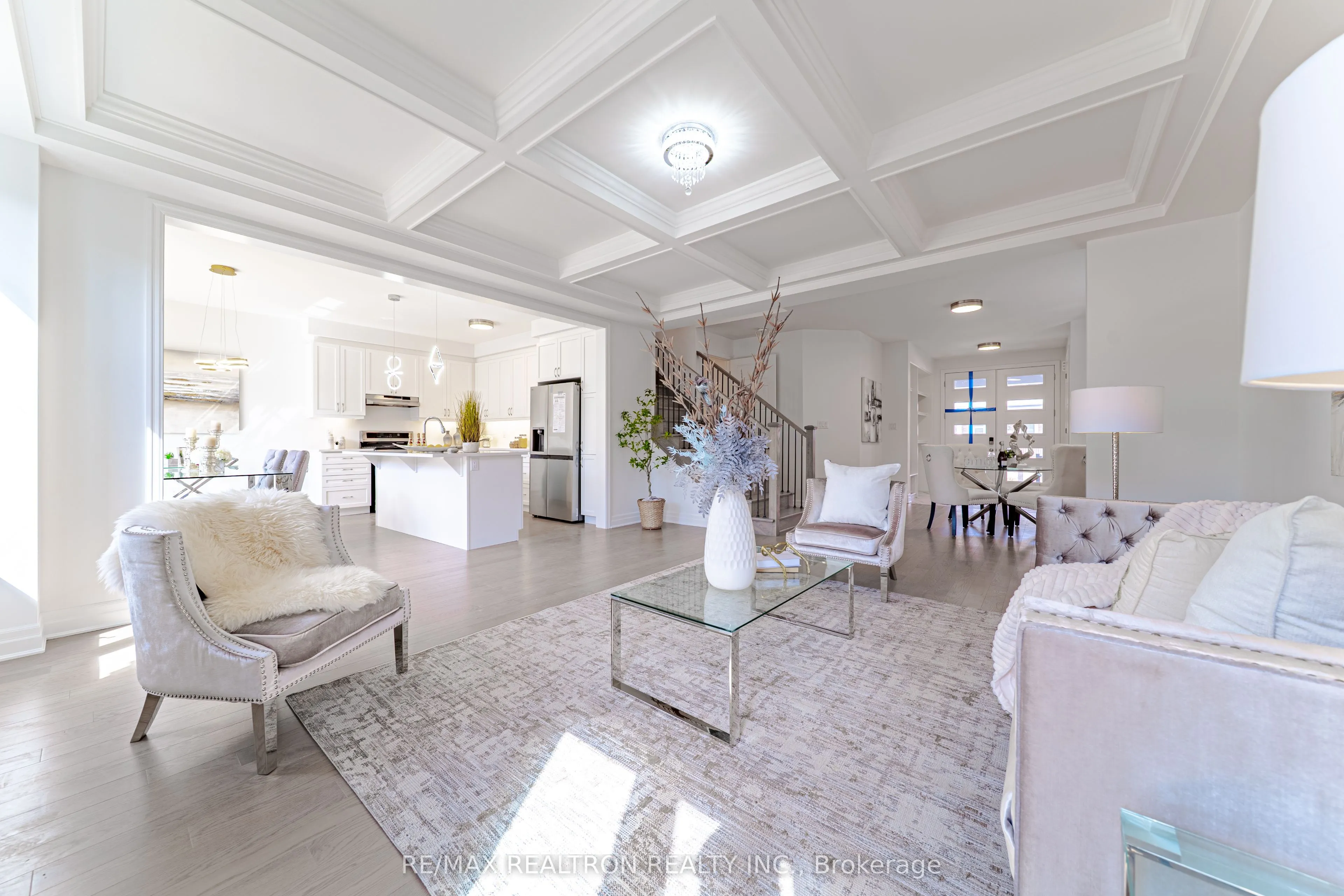 63 Greenridge Crescent