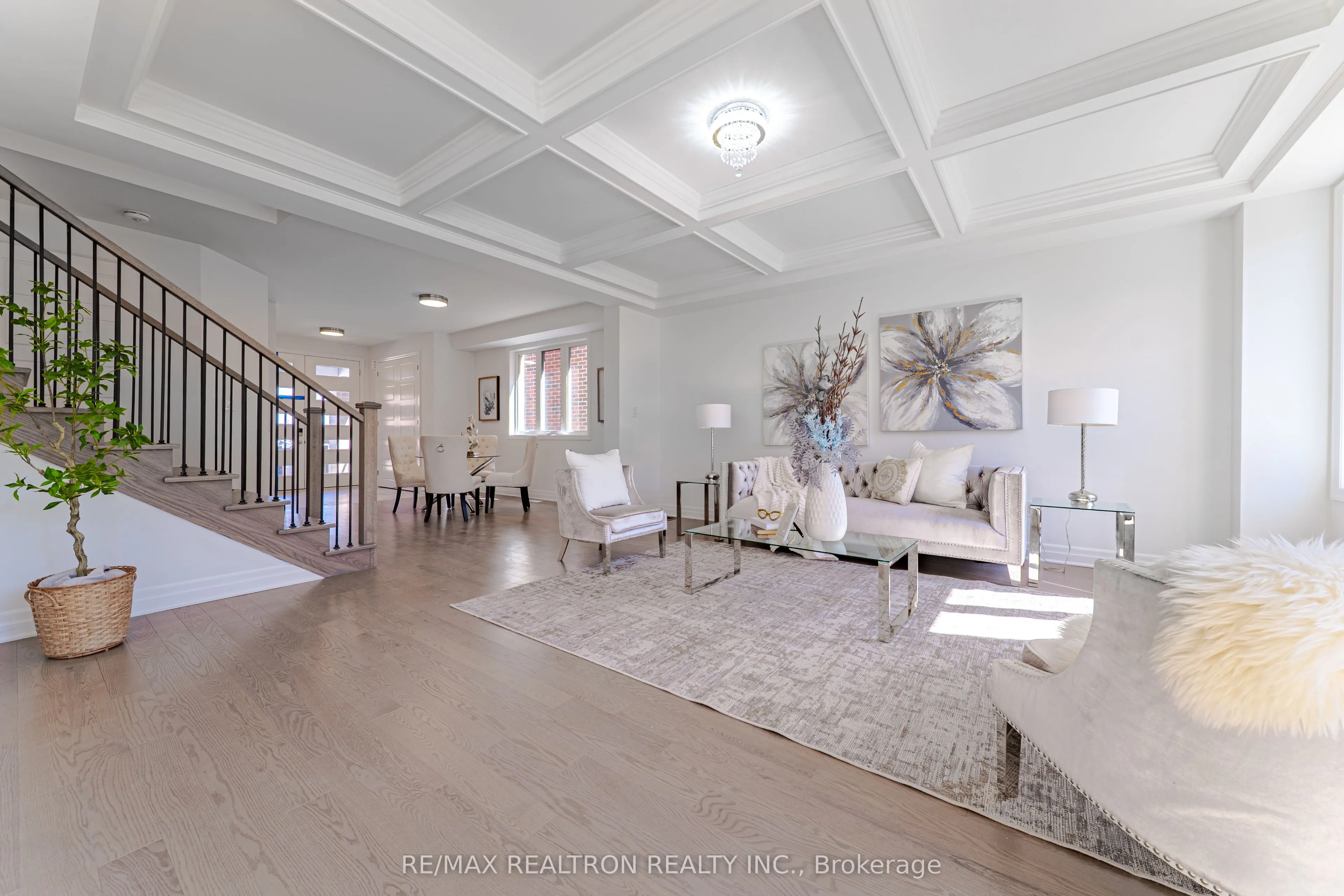 63 Greenridge Crescent