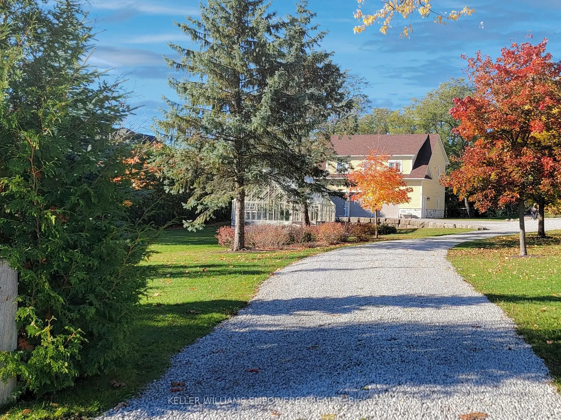 6 Macleod Estate Court