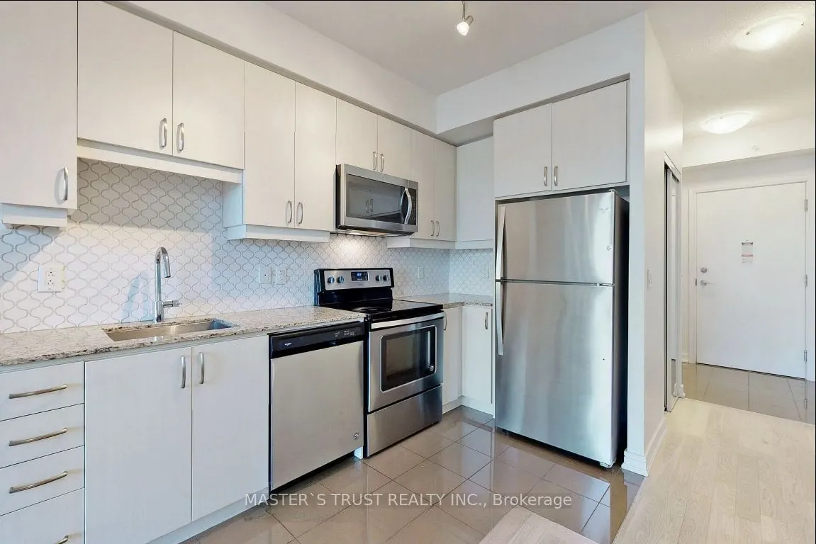 9205 Yonge Street, #Ne419