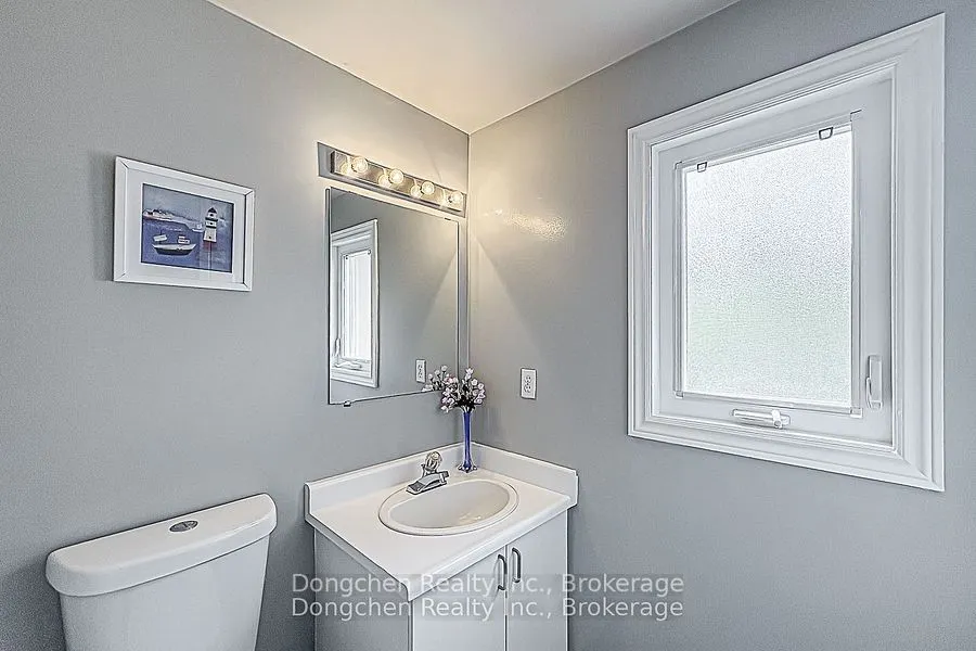 92 Stephenson Crescent