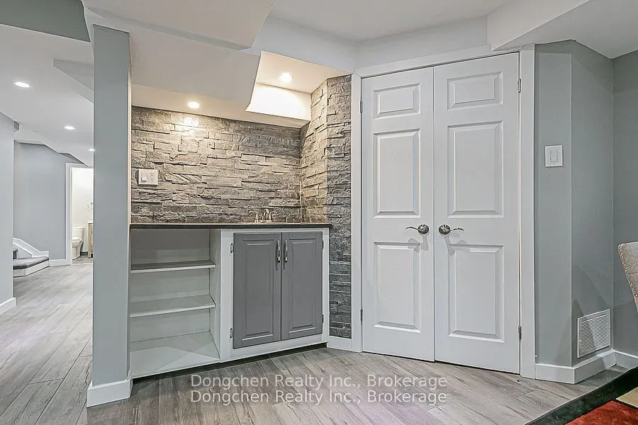 92 Stephenson Crescent