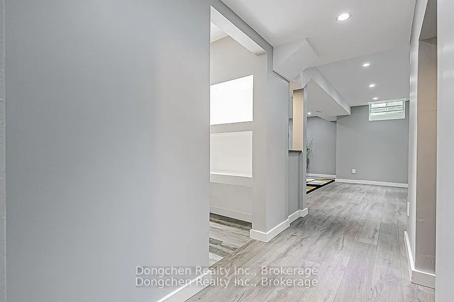 92 Stephenson Crescent