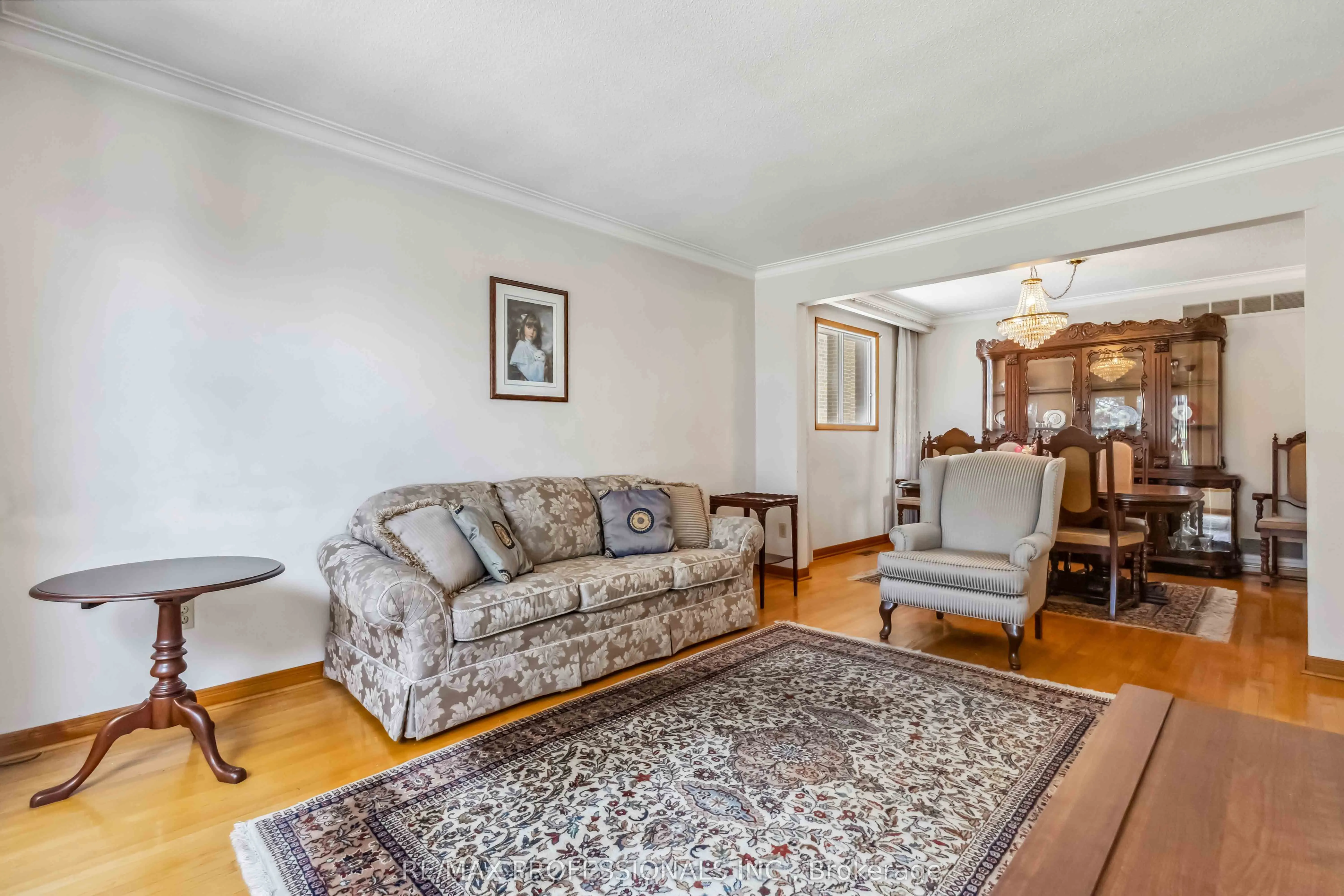 525 Woodbridge Avenue