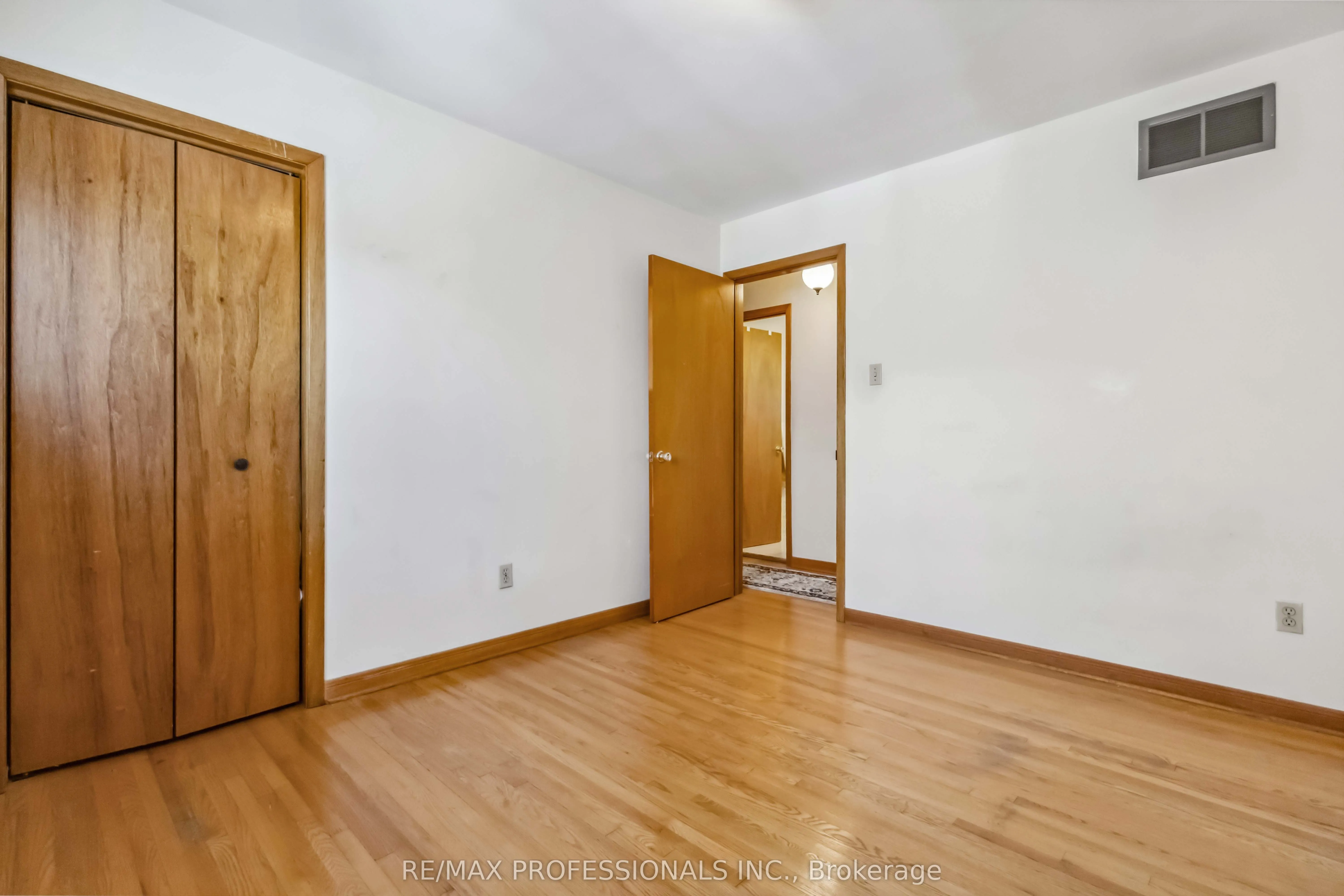 525 Woodbridge Avenue