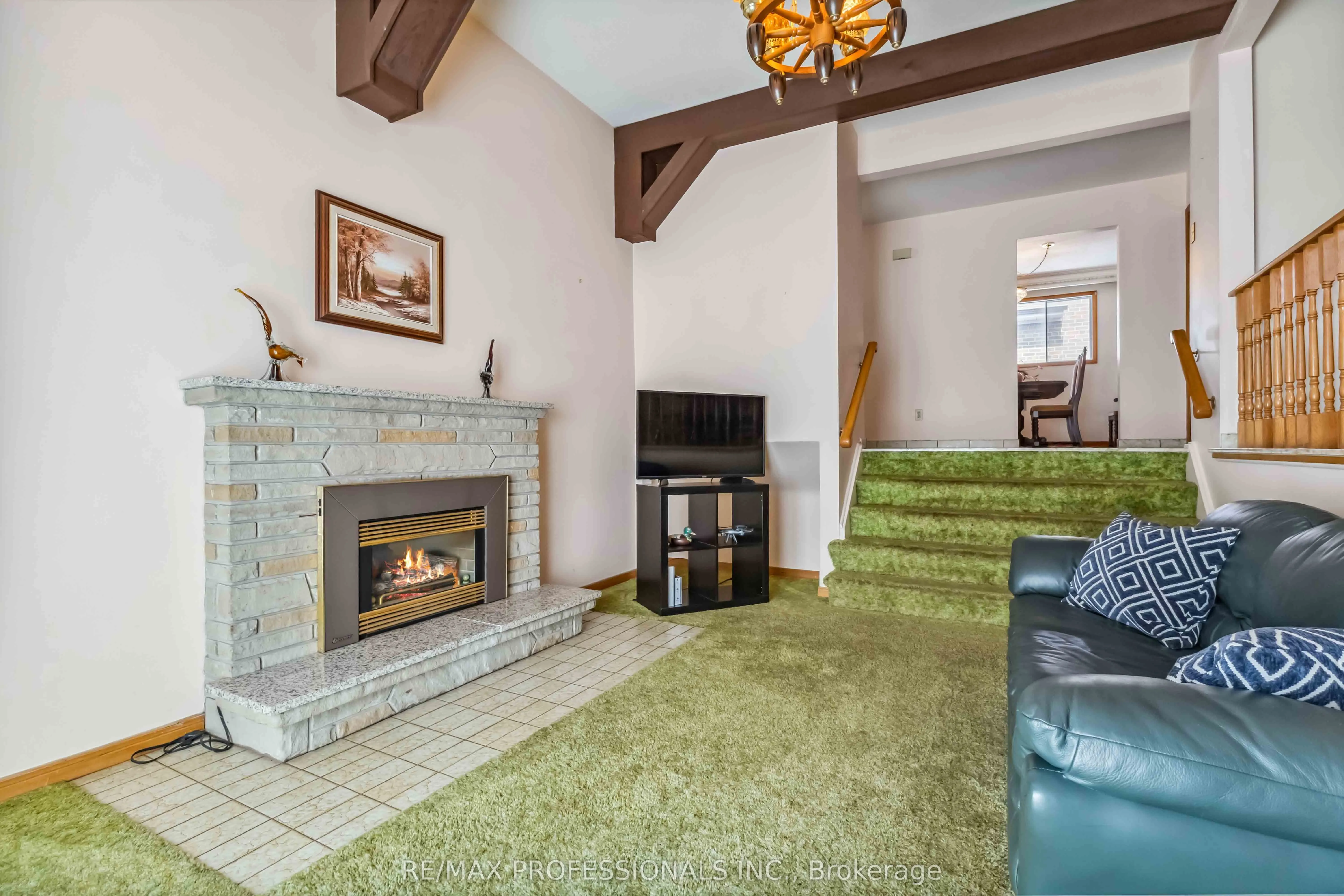 525 Woodbridge Avenue