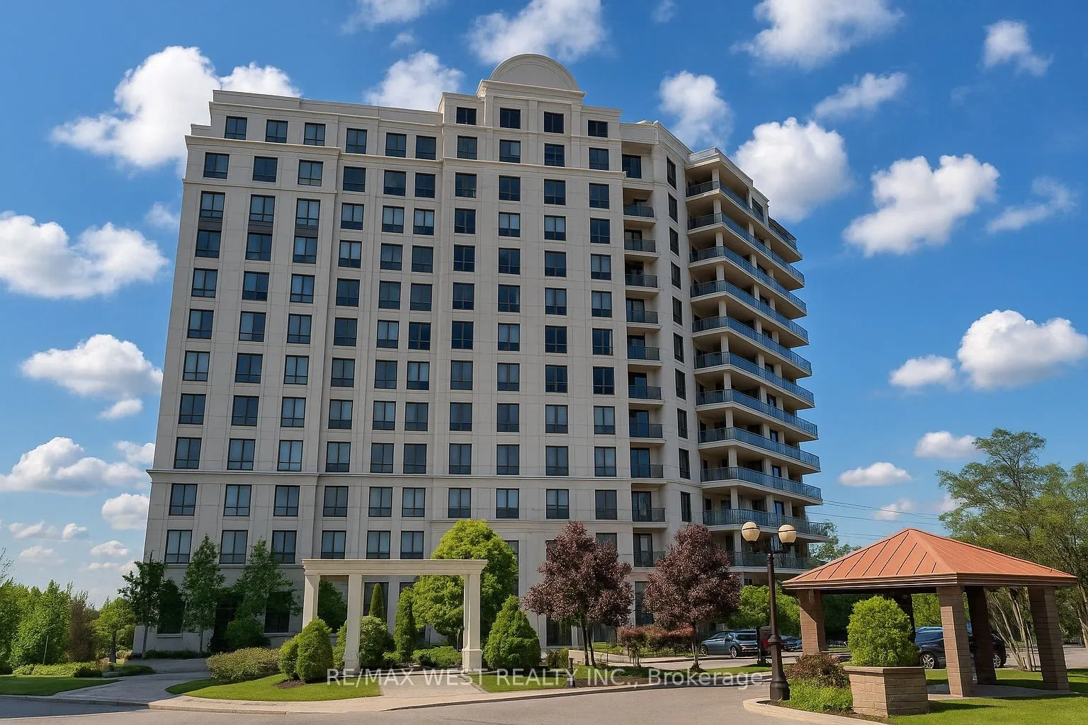 9235 Jane Street, #1404