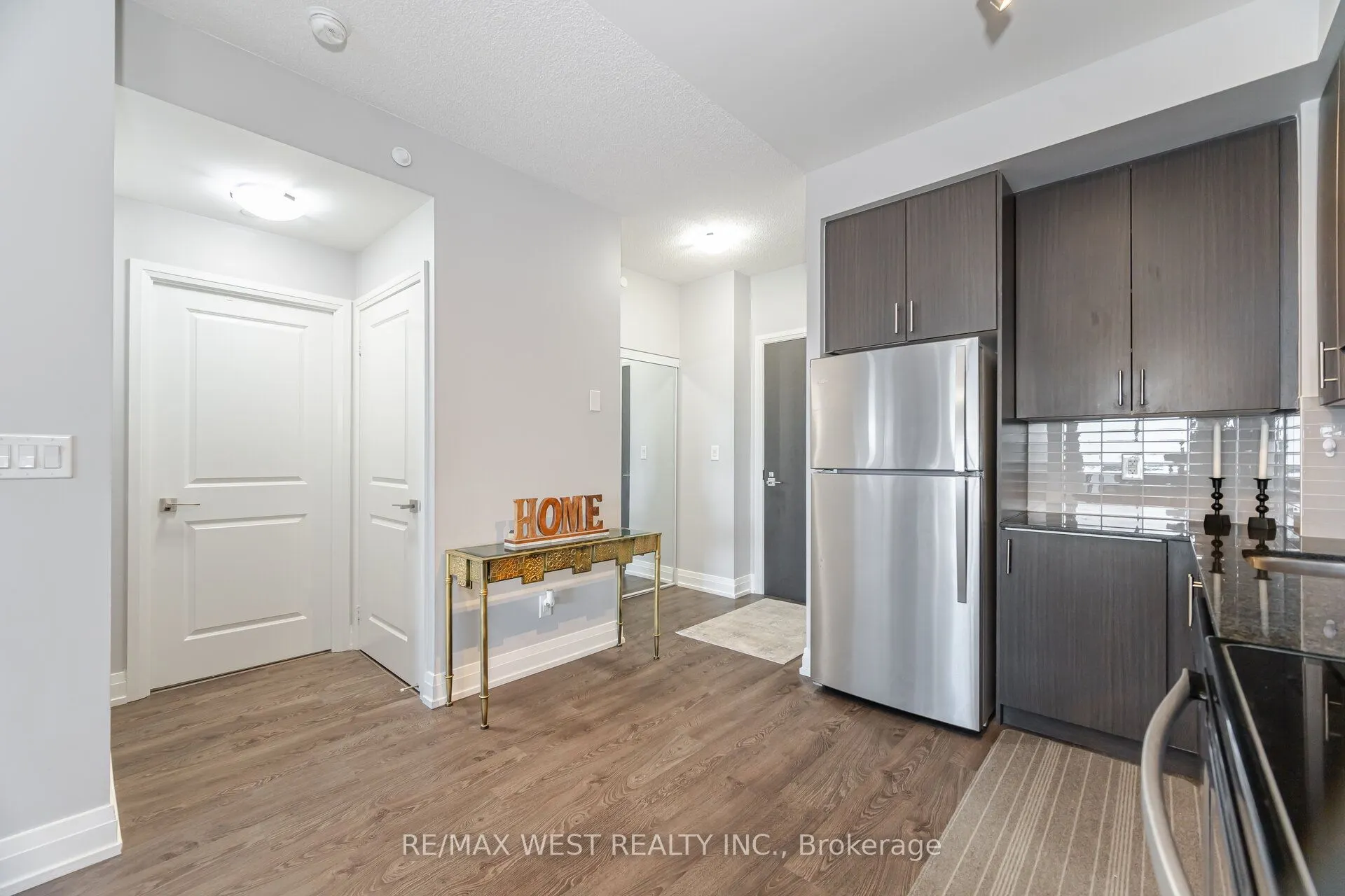 3700 Highway 7, #1704