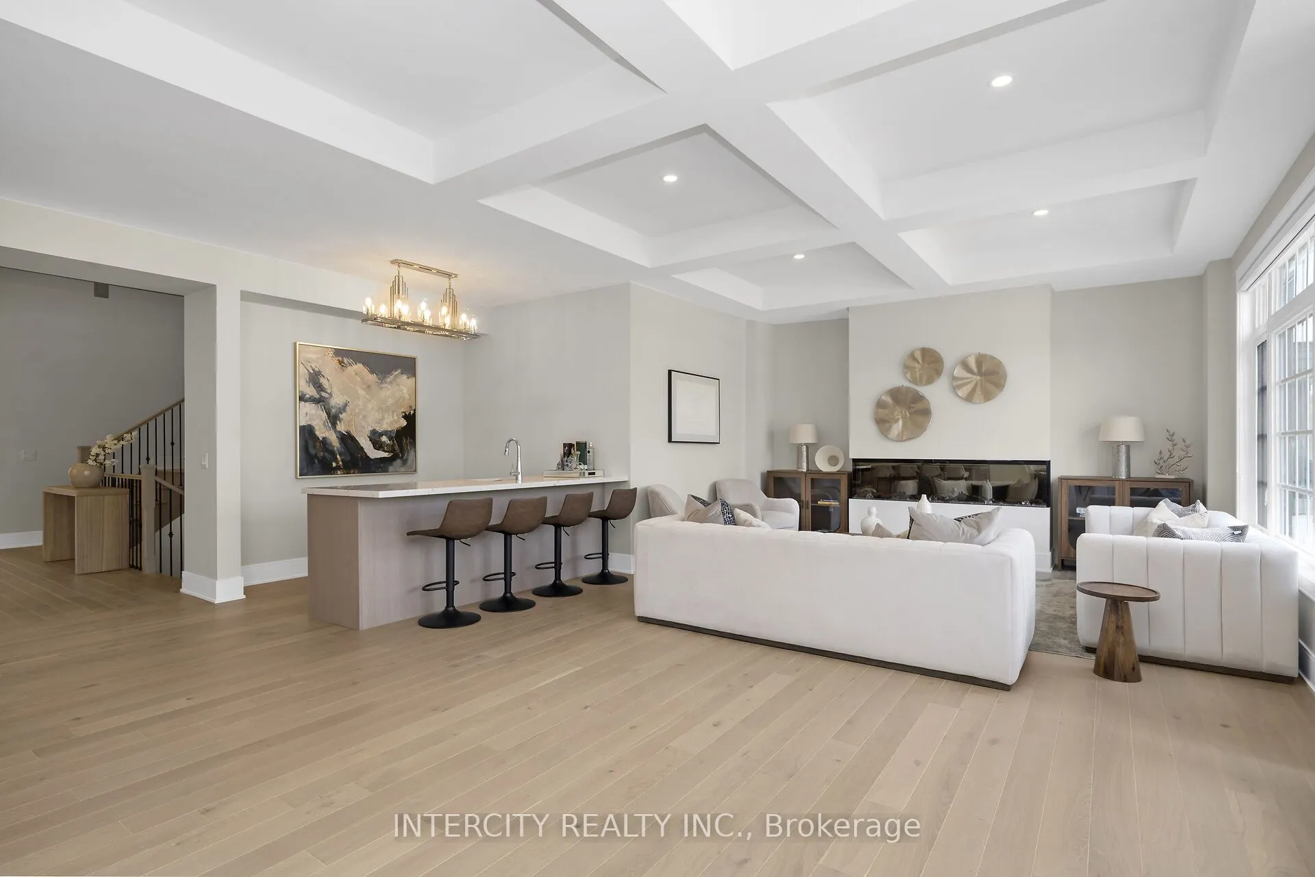 16 Heart Lake Circle