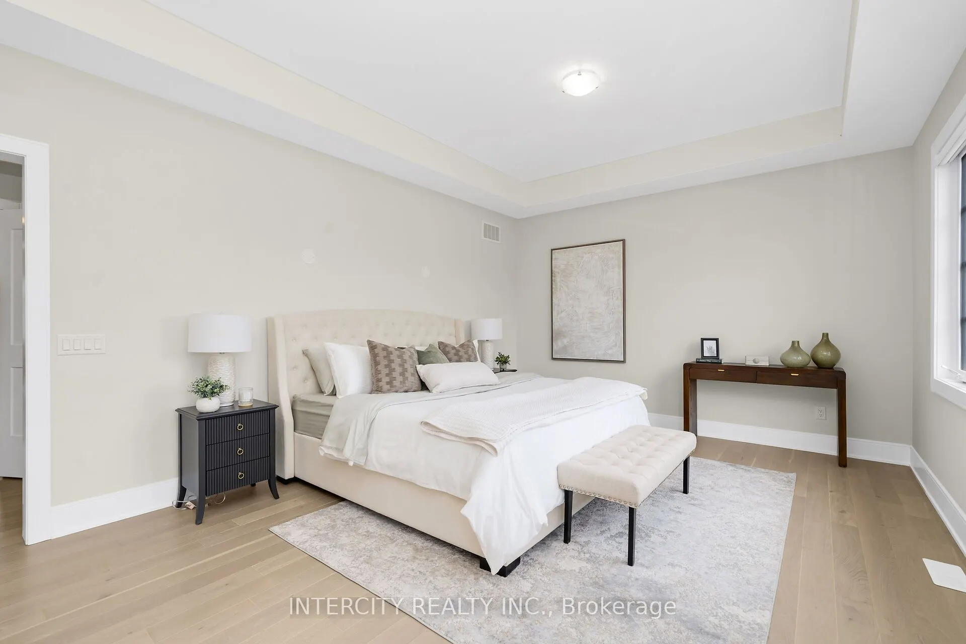 16 Heart Lake Circle