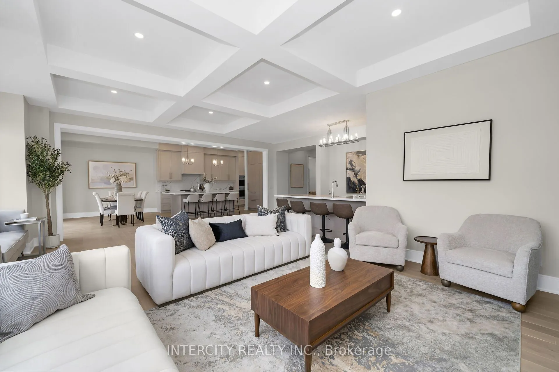 16 Heart Lake Circle
