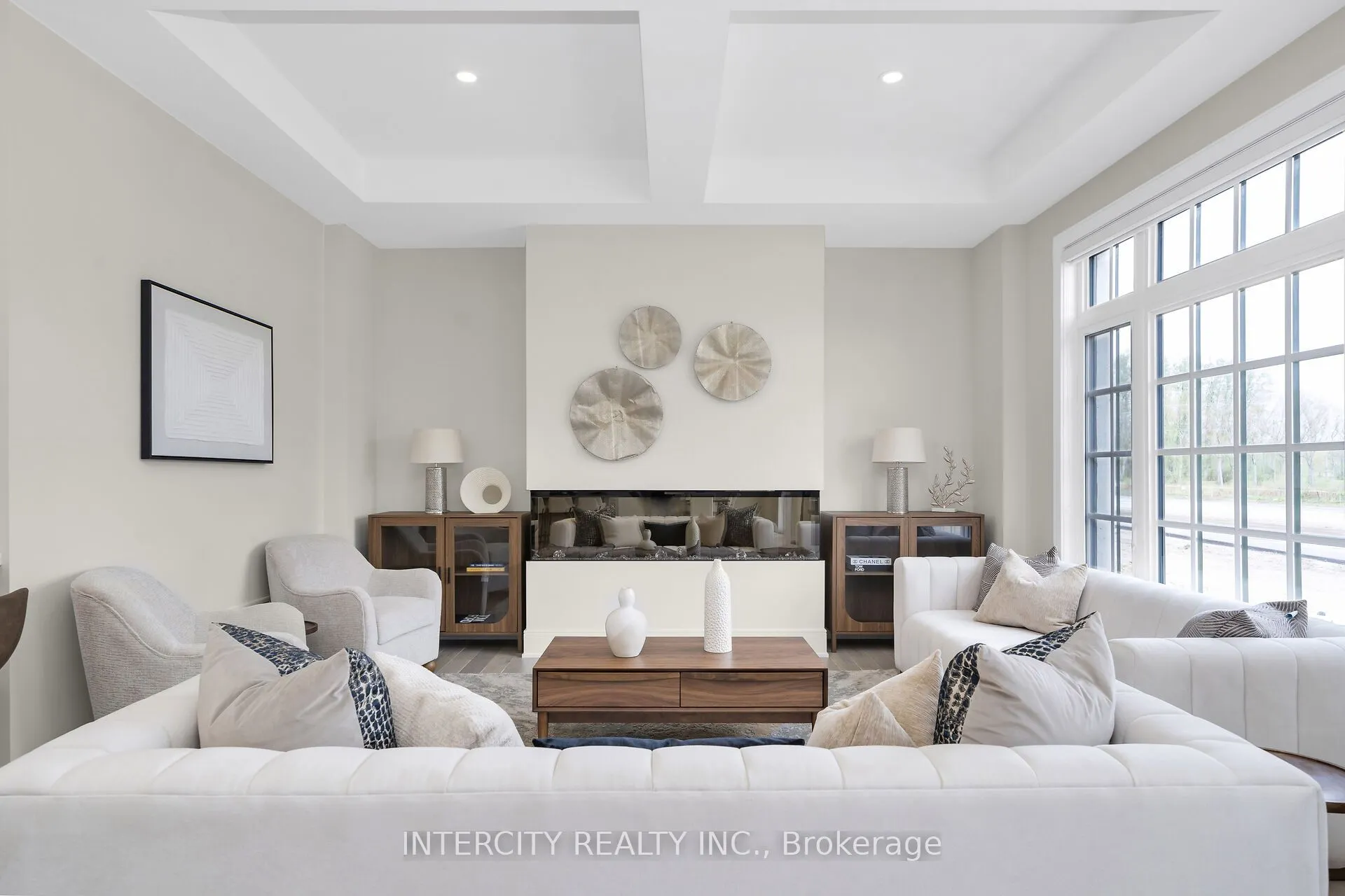 16 Heart Lake Circle