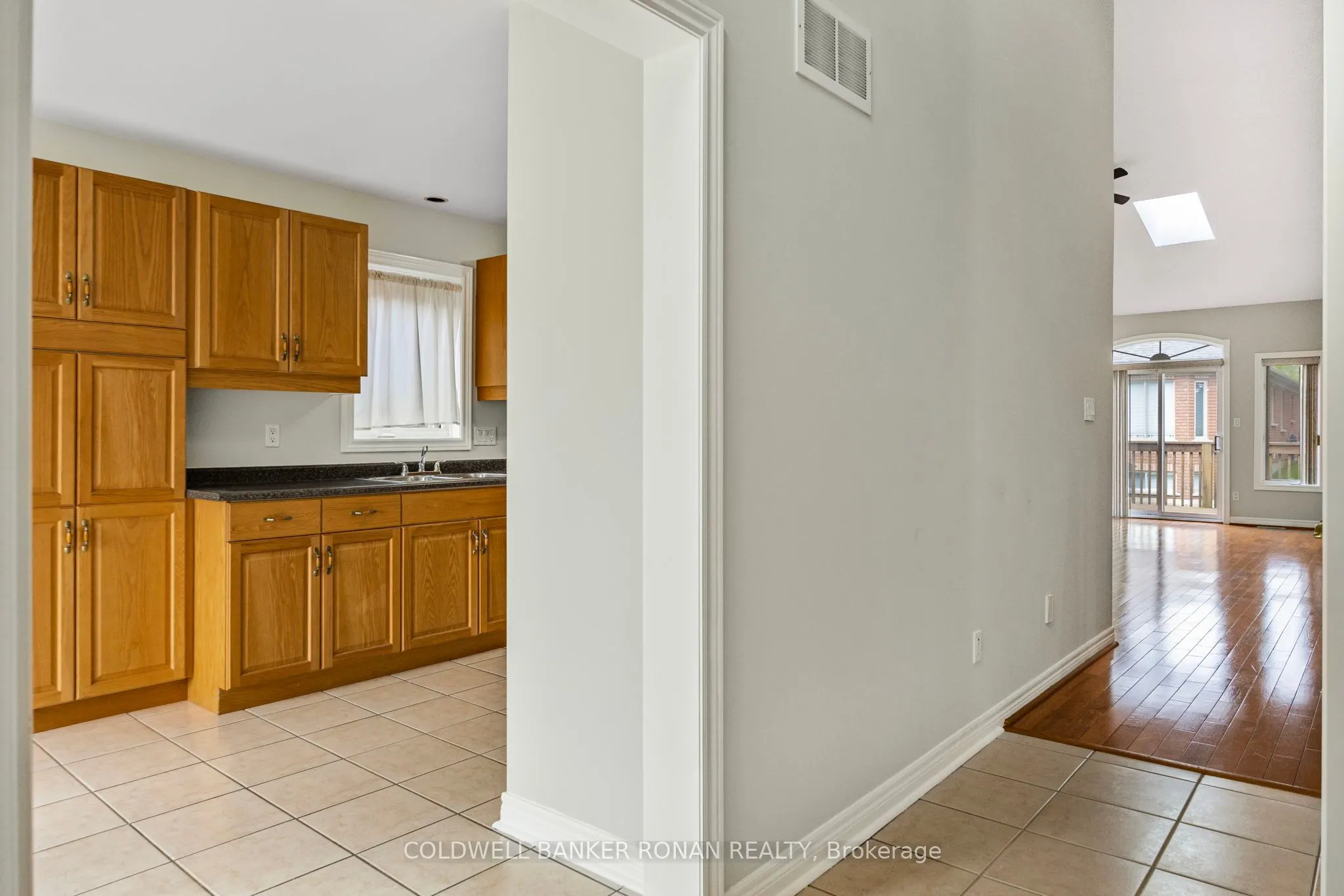 8 Malibu Manor W, #9