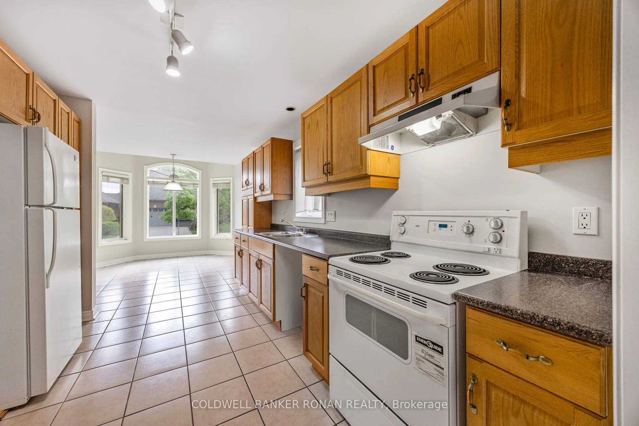 8 Malibu Manor W, #9