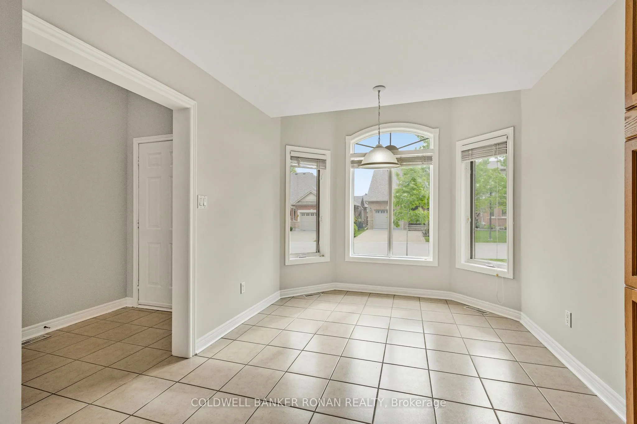 8 Malibu Manor W, #9