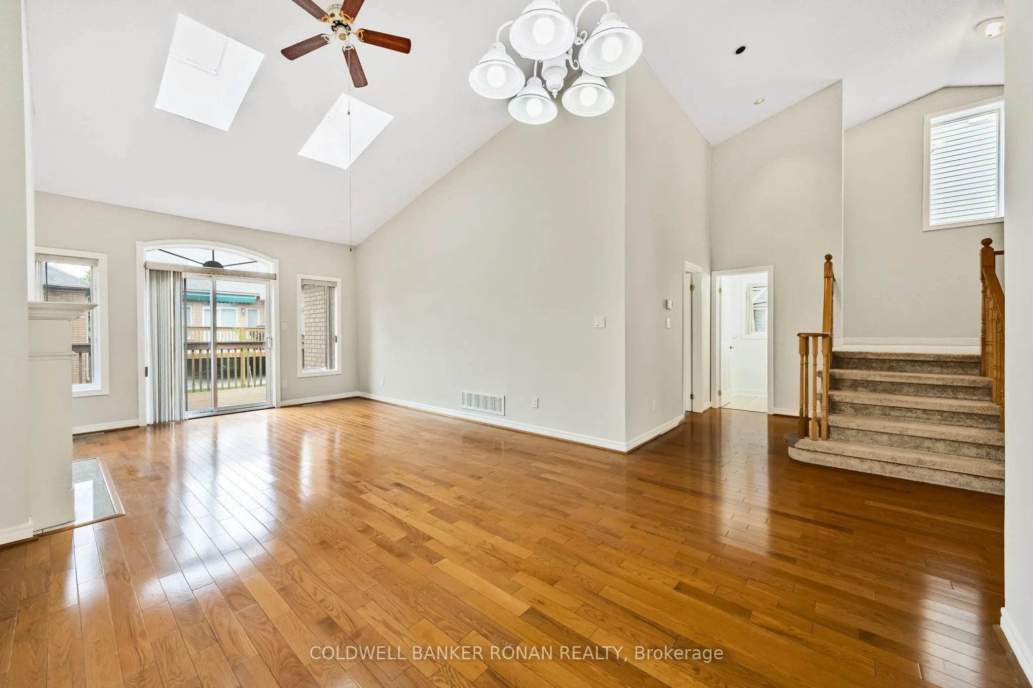 8 Malibu Manor W, #9