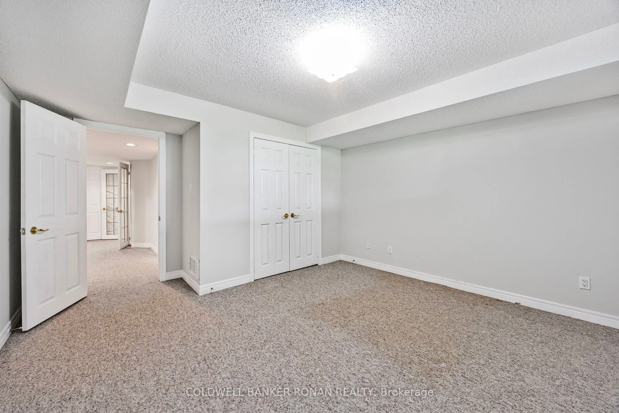 8 Malibu Manor W, #9