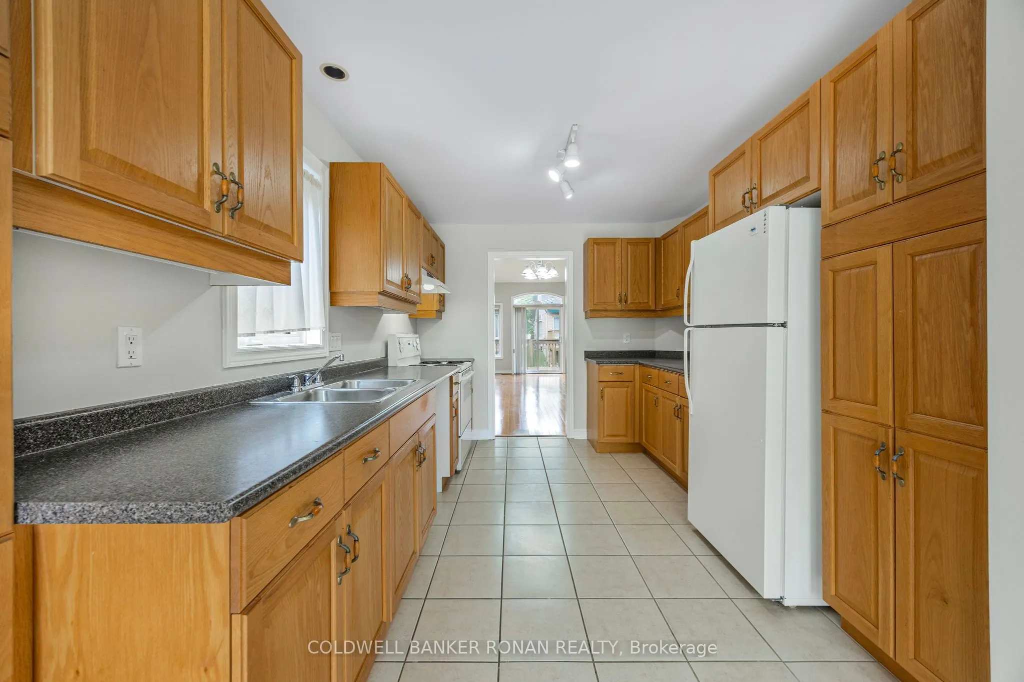 8 Malibu Manor W, #9