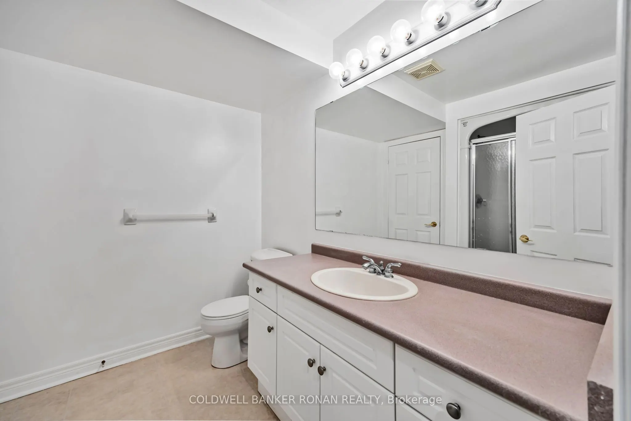 8 Malibu Manor W, #9