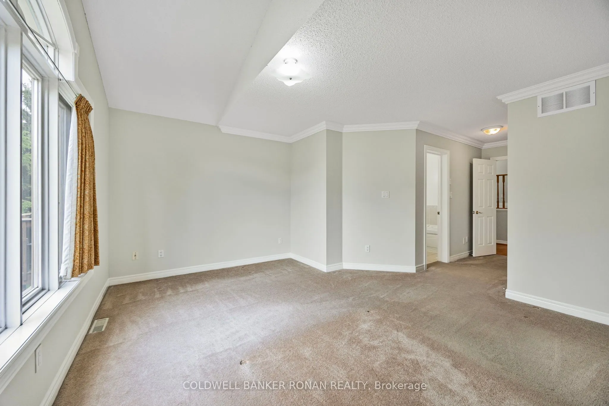 8 Malibu Manor W, #9